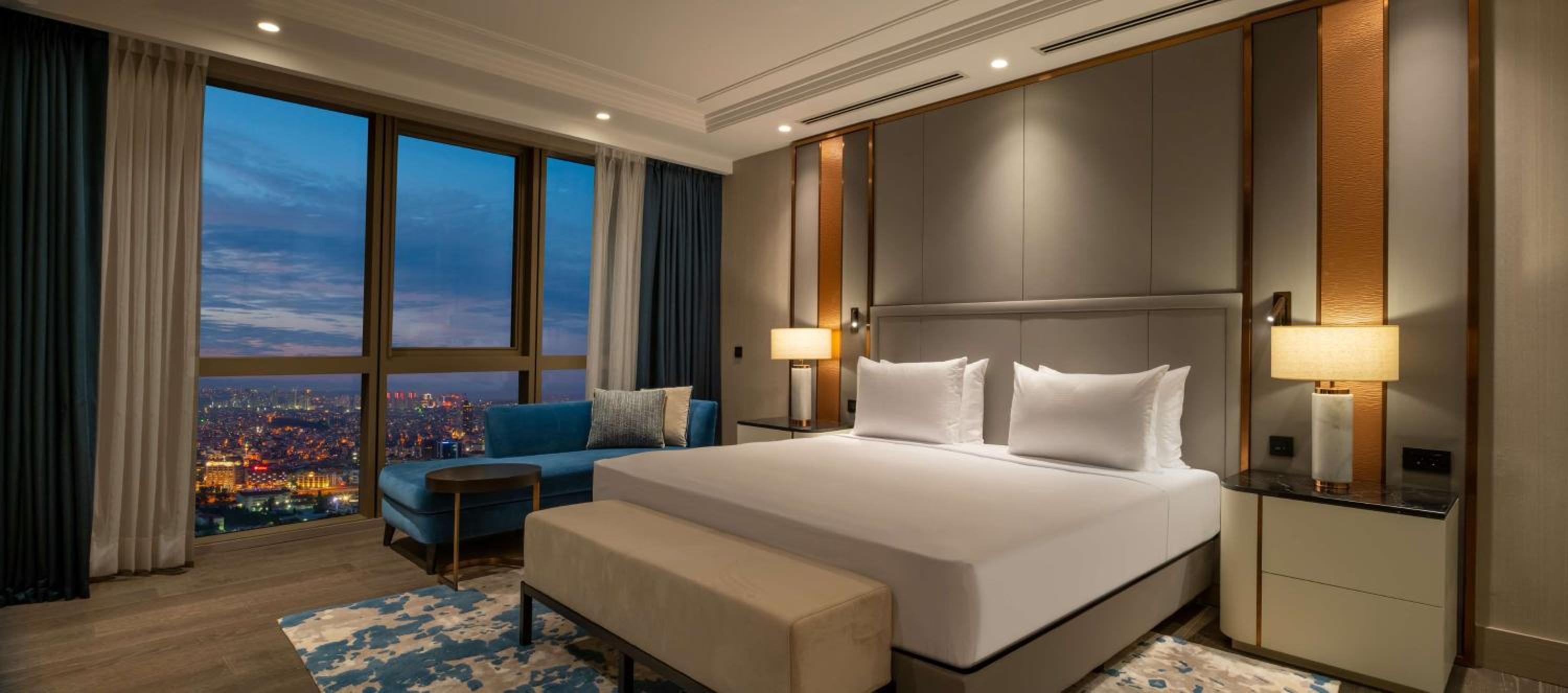 Hilton Mall Of Istanbul - Image 42