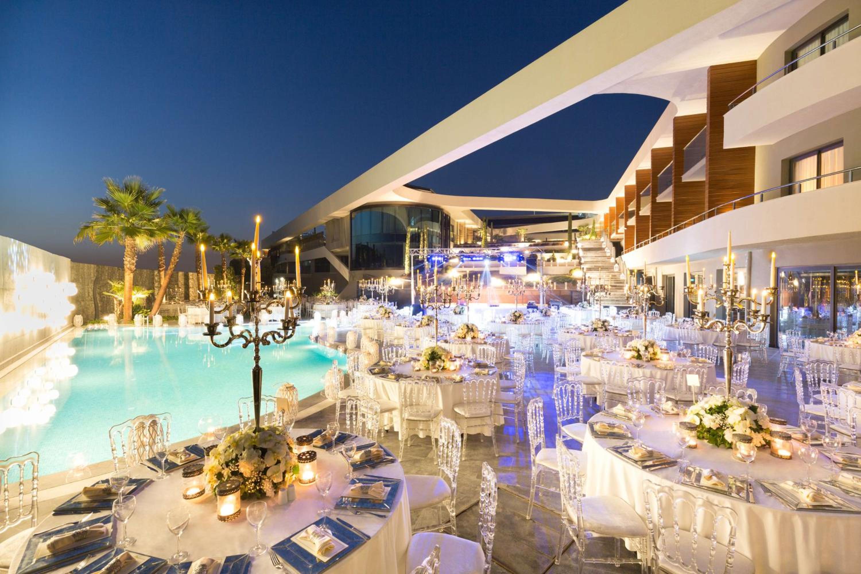 DoubleTree By Hilton Izmir Airport - Image 73