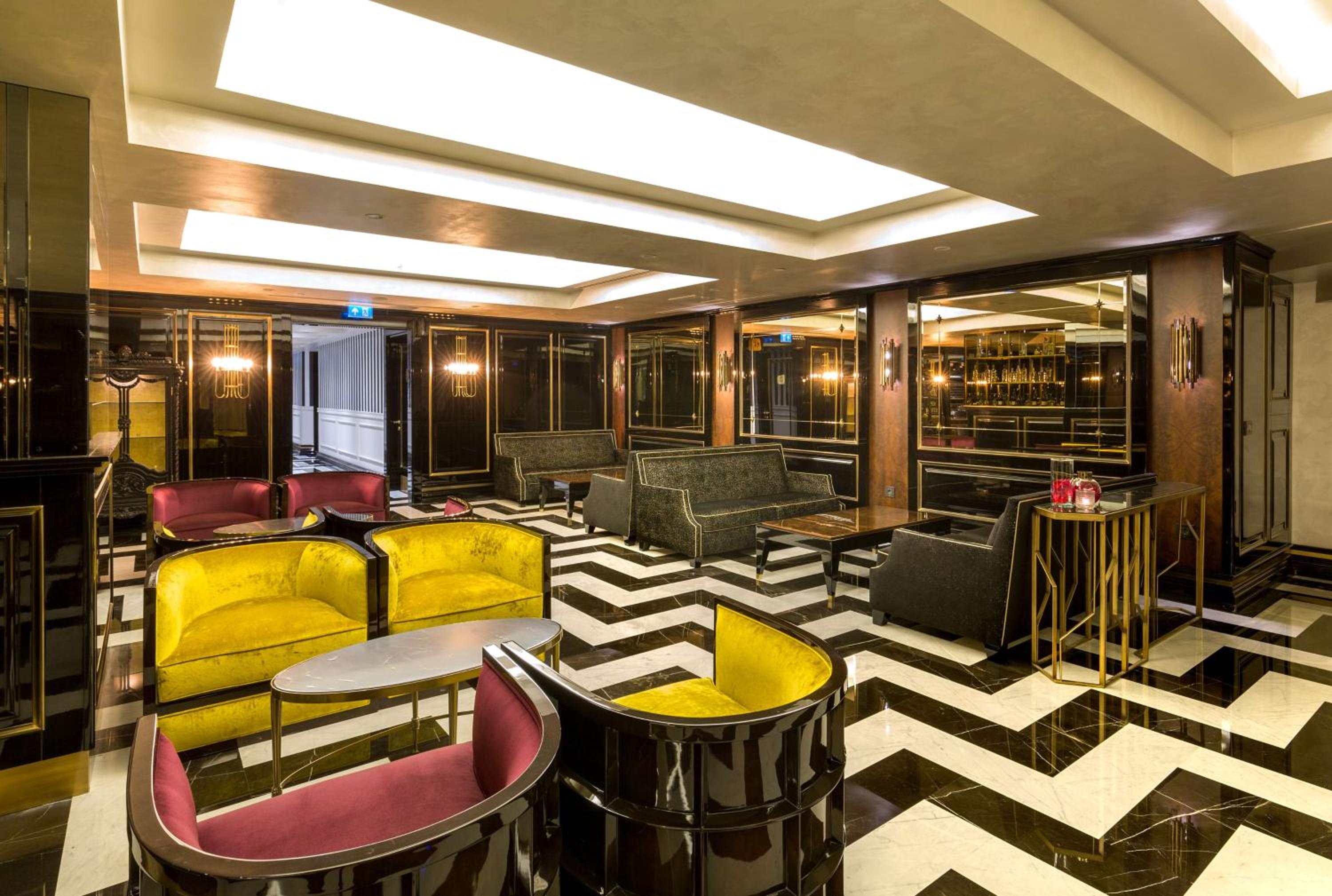 DoubleTree By Hilton Izmir Airport - Image 6