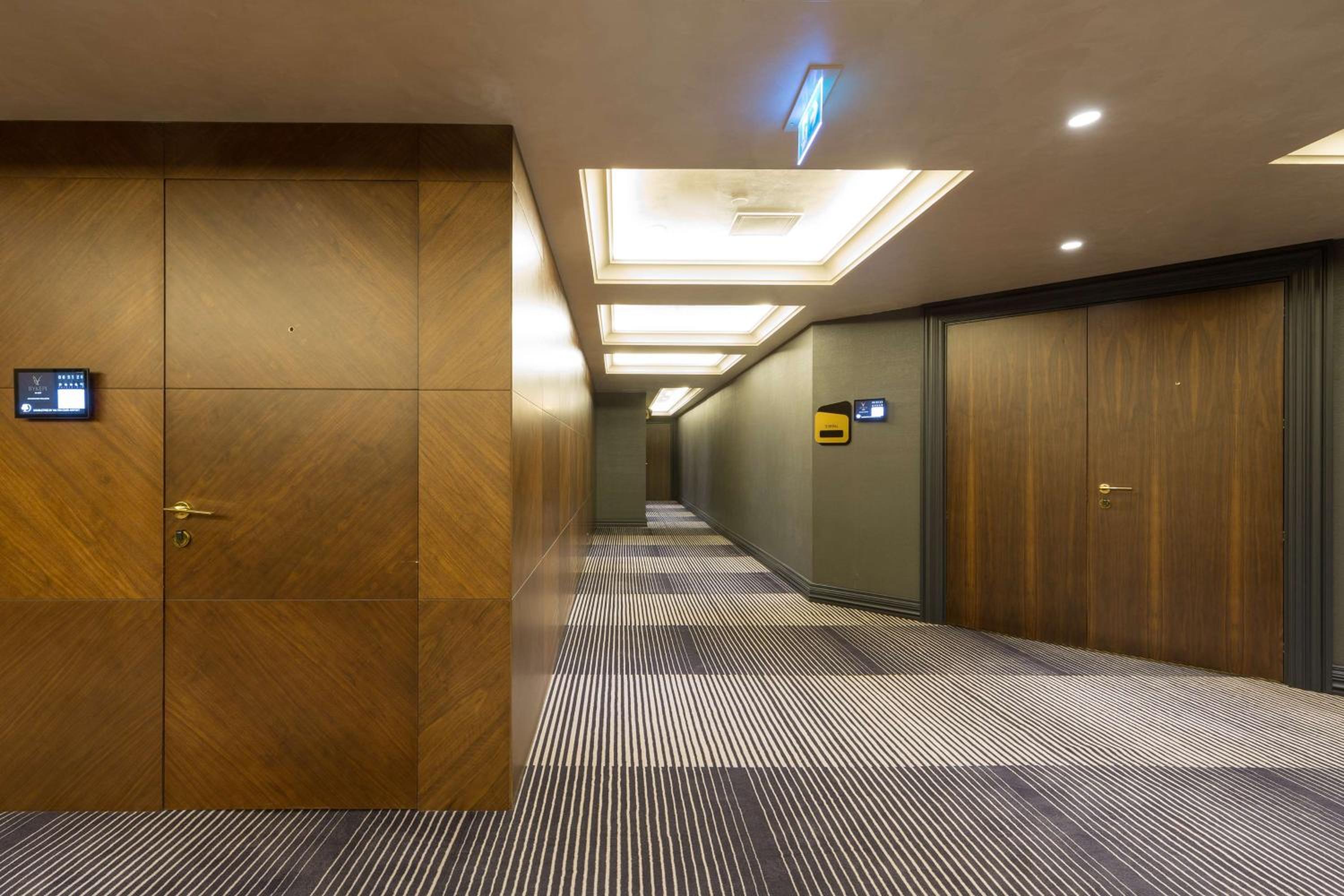 DoubleTree By Hilton Izmir Airport - Image 78