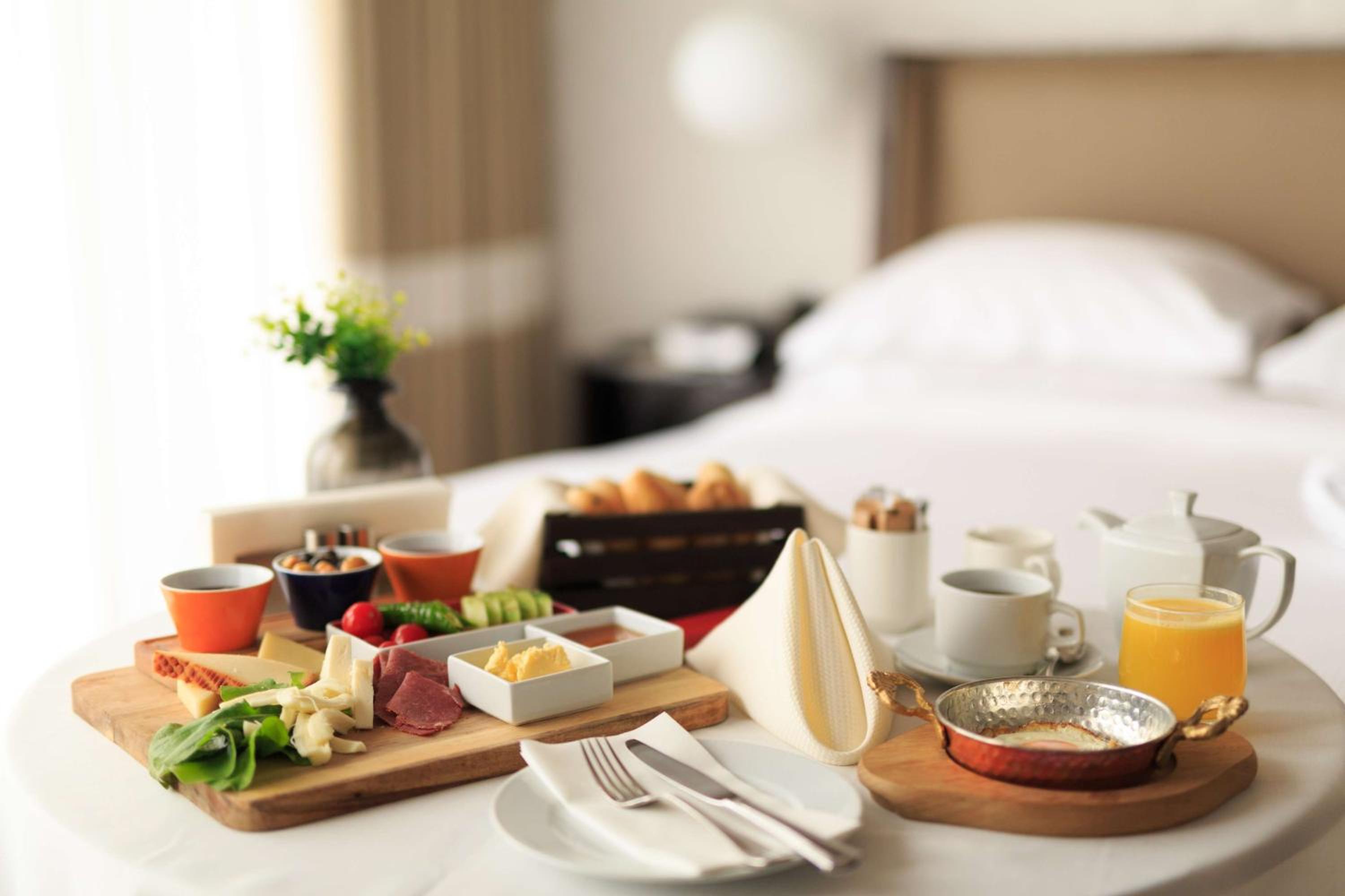 DoubleTree By Hilton Izmir Airport - Image 112