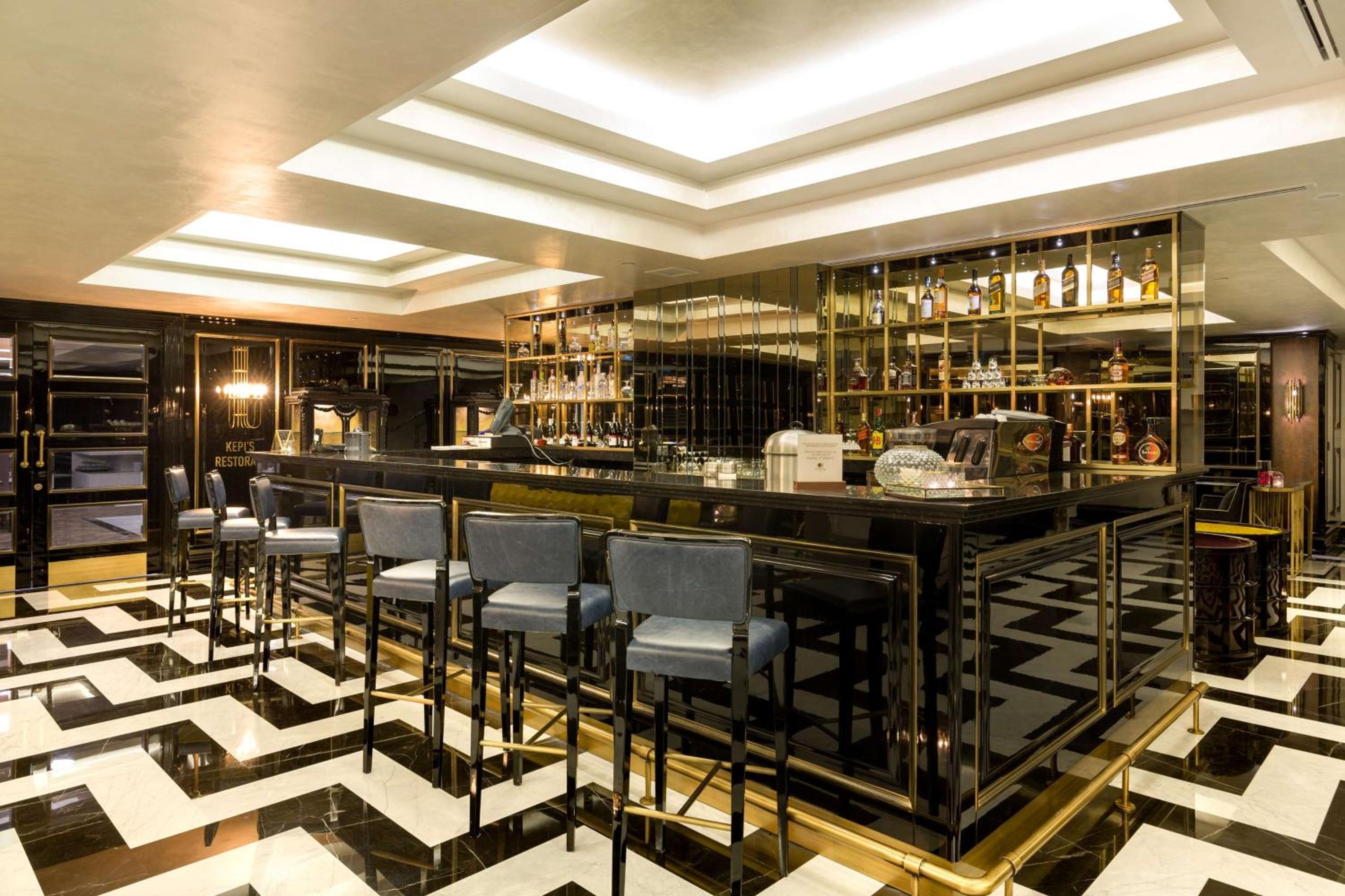 DoubleTree By Hilton Izmir Airport - Image 35