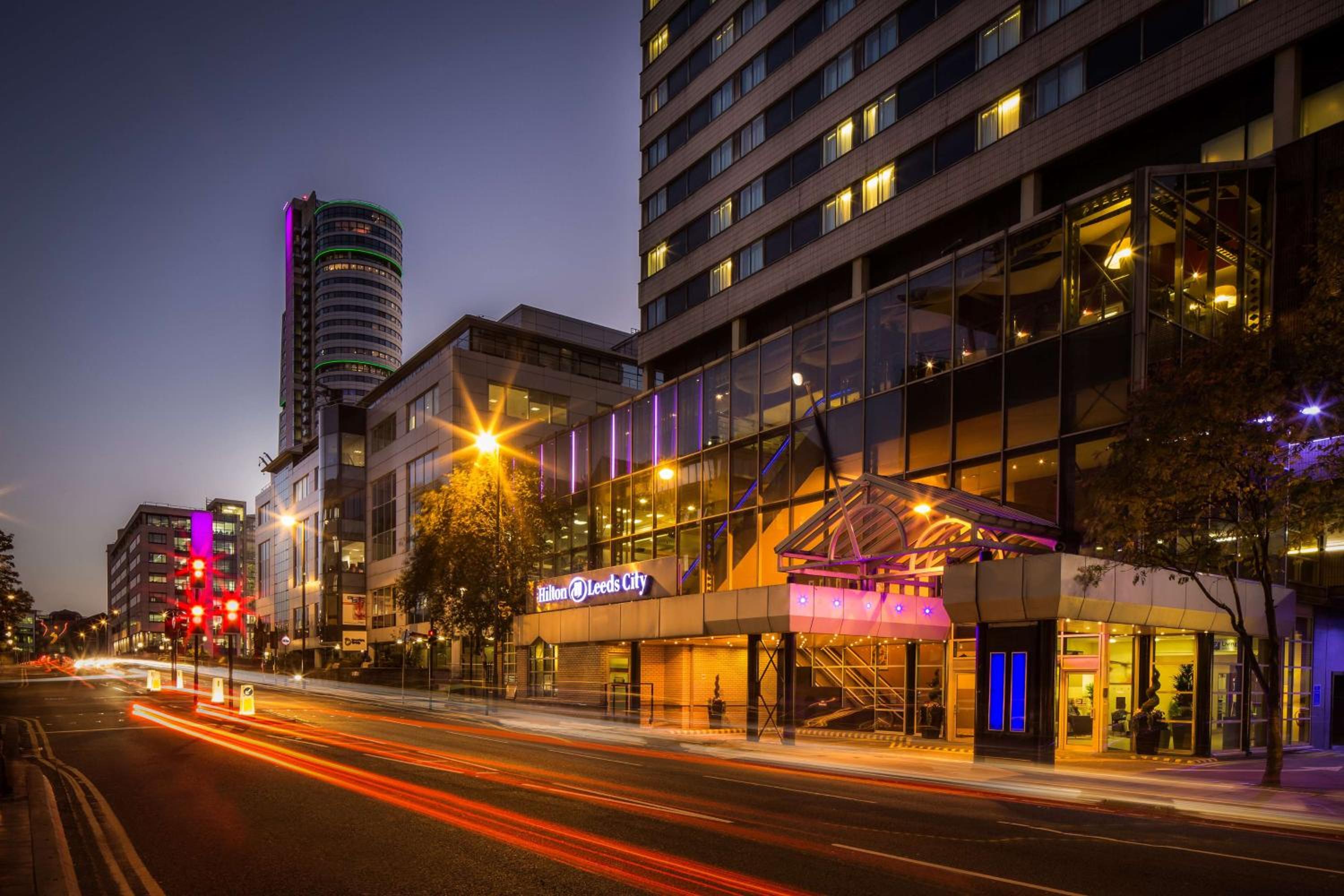 Hotel Hilton Leeds City - Image 1