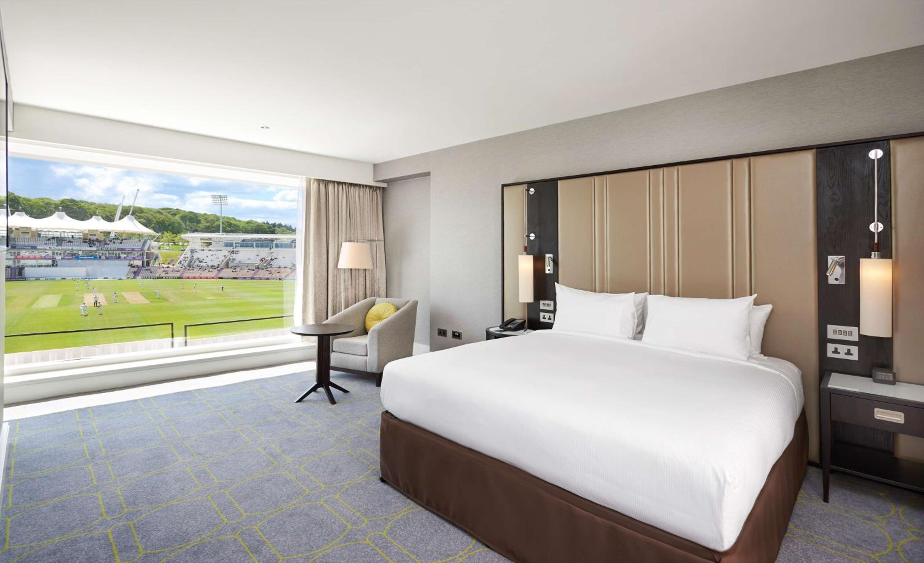 Hilton Southampton - Utilita Bowl