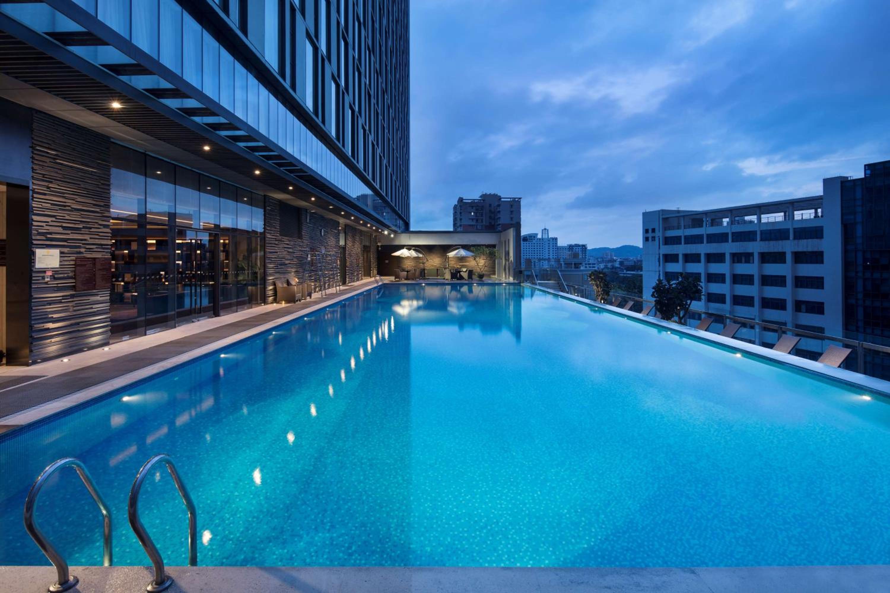 Hilton Guangzhou Tianhe 63