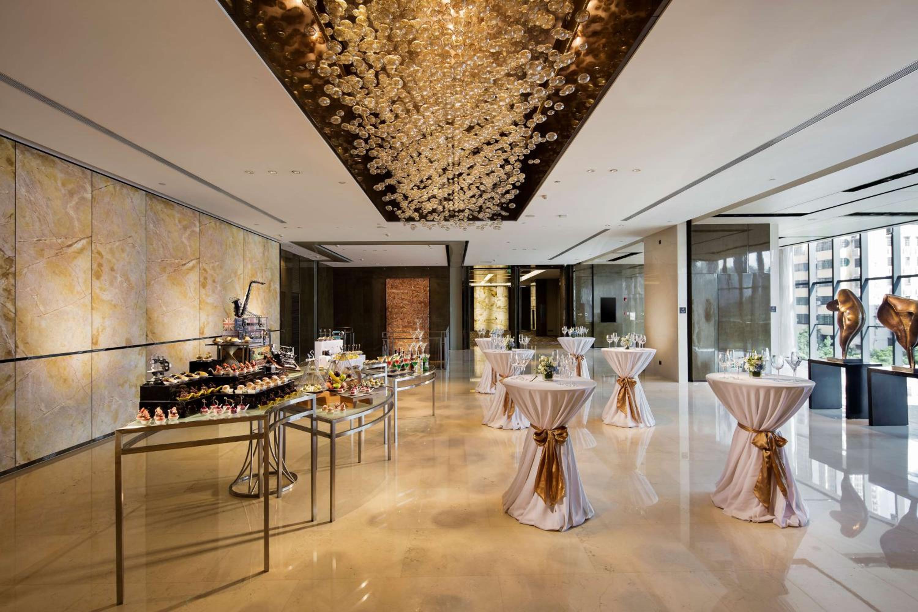 Hilton Guangzhou Tianhe 101