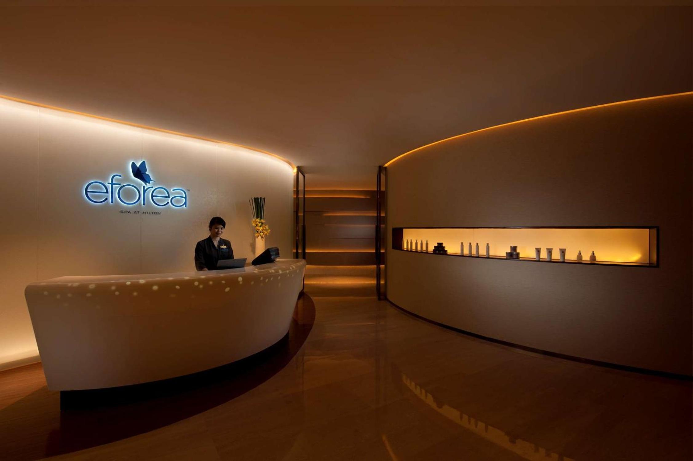 Hilton Guangzhou Tianhe 38
