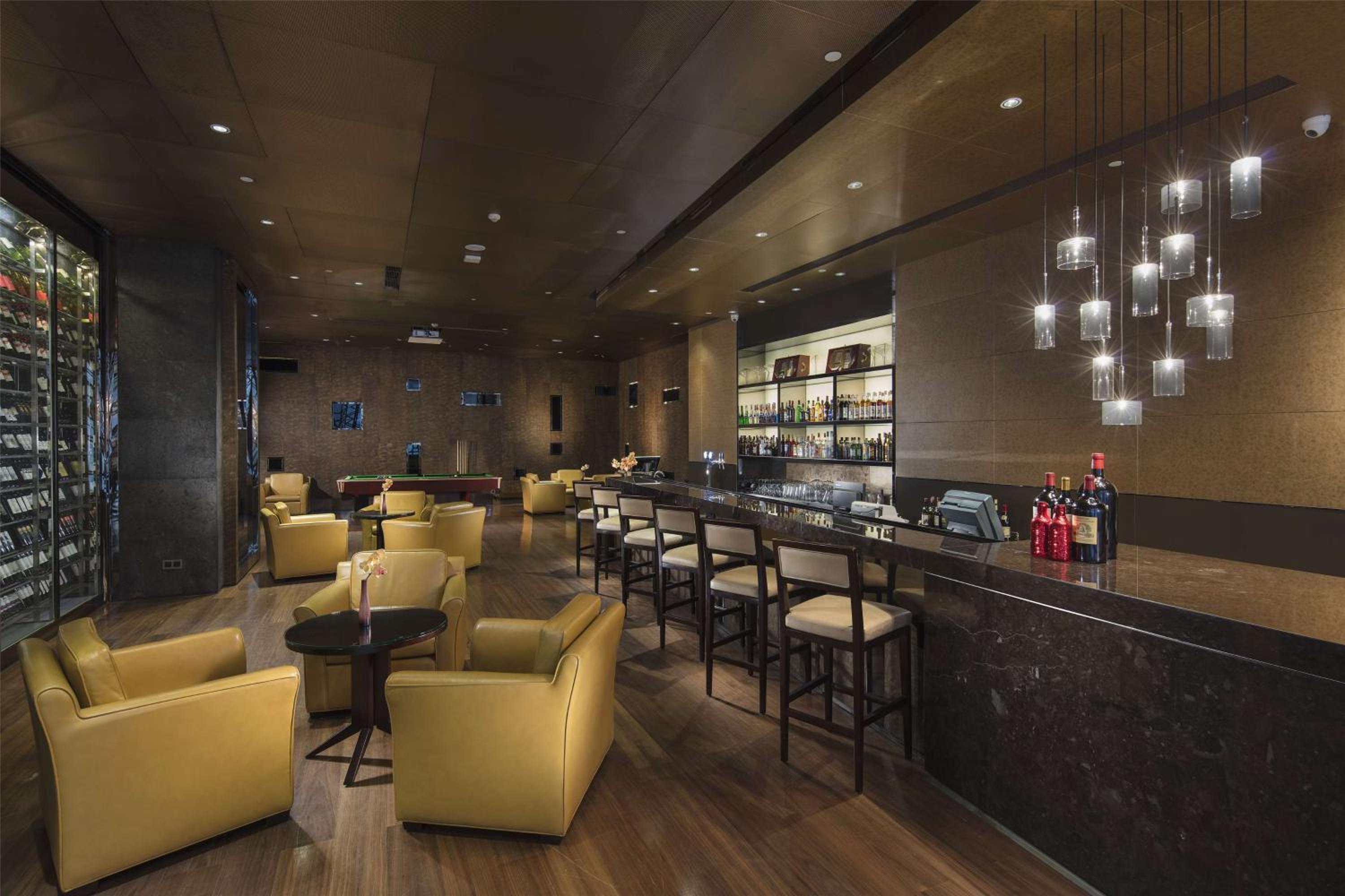 Hilton Guangzhou Tianhe 42