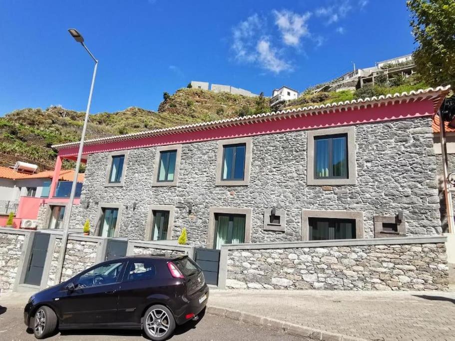 Chalé Esmeralda - Charming Studios in Calheta Beach