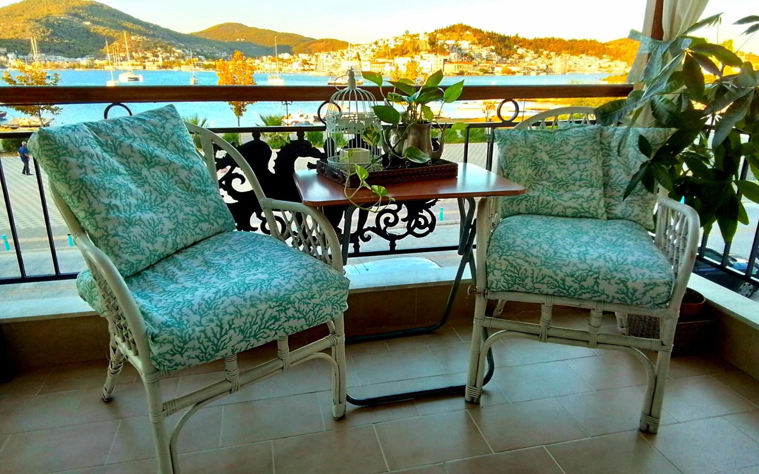 balance & terrace