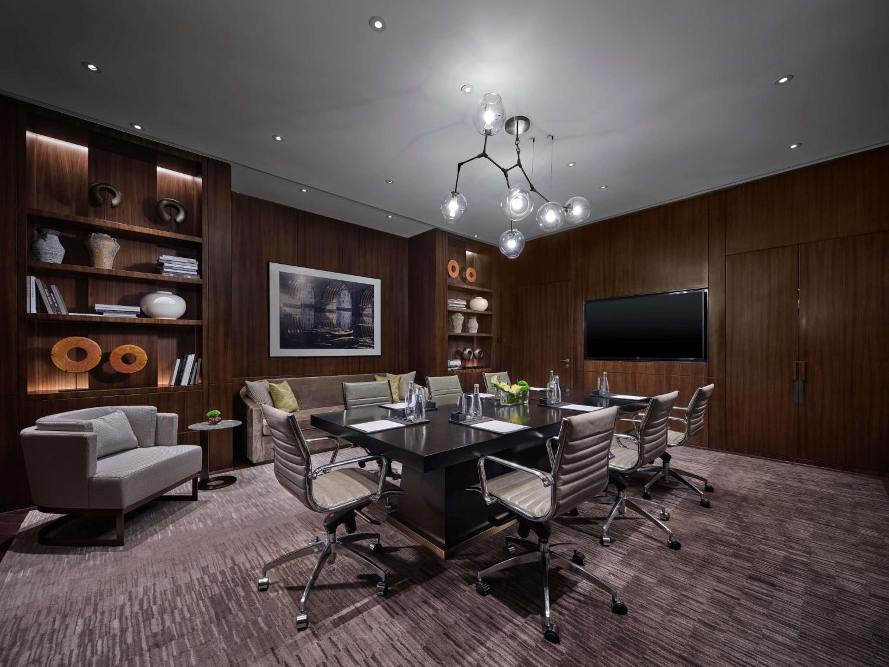 Guiyang Vacations - Hilton Guiyang - Property Image 2