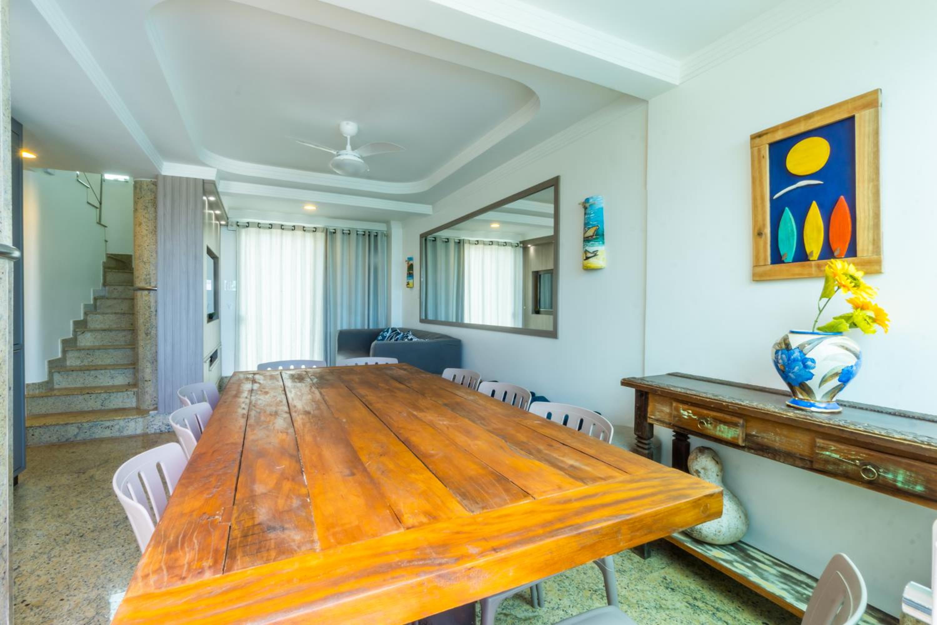 Triplex pé na areia
