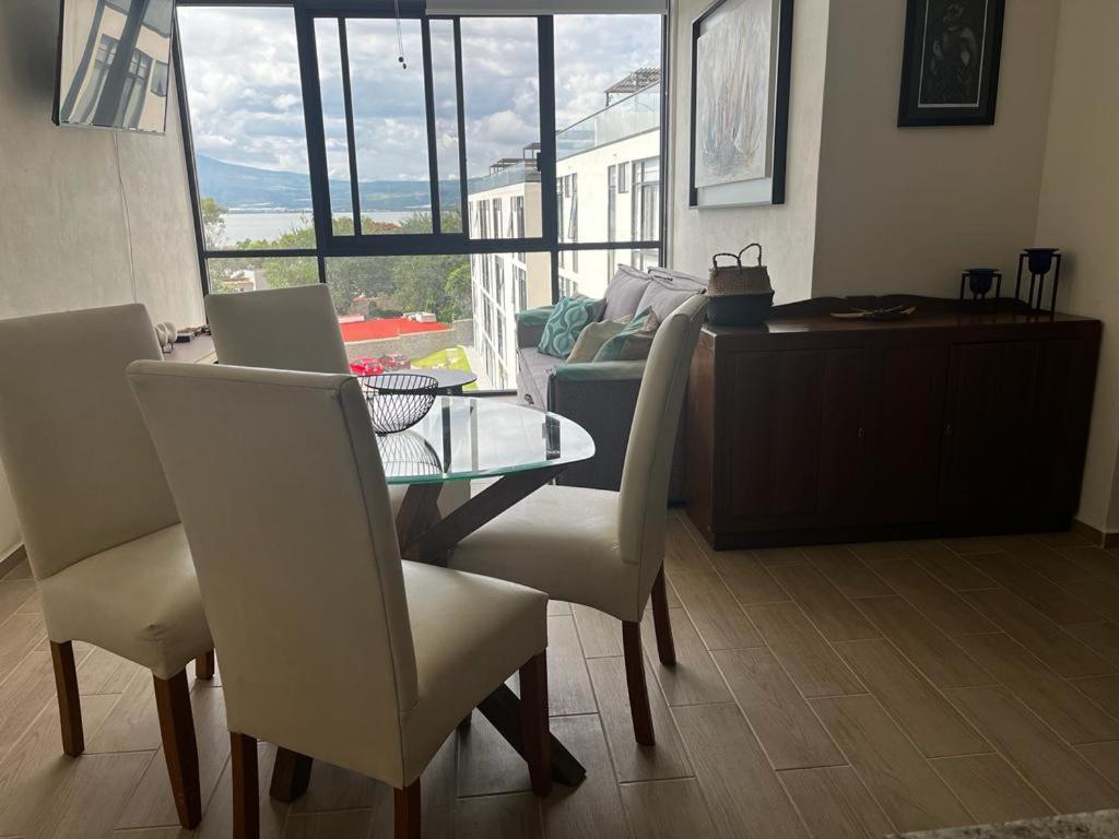 Hotel Departamento Lago de Chapala con Roof Top. - Image 1