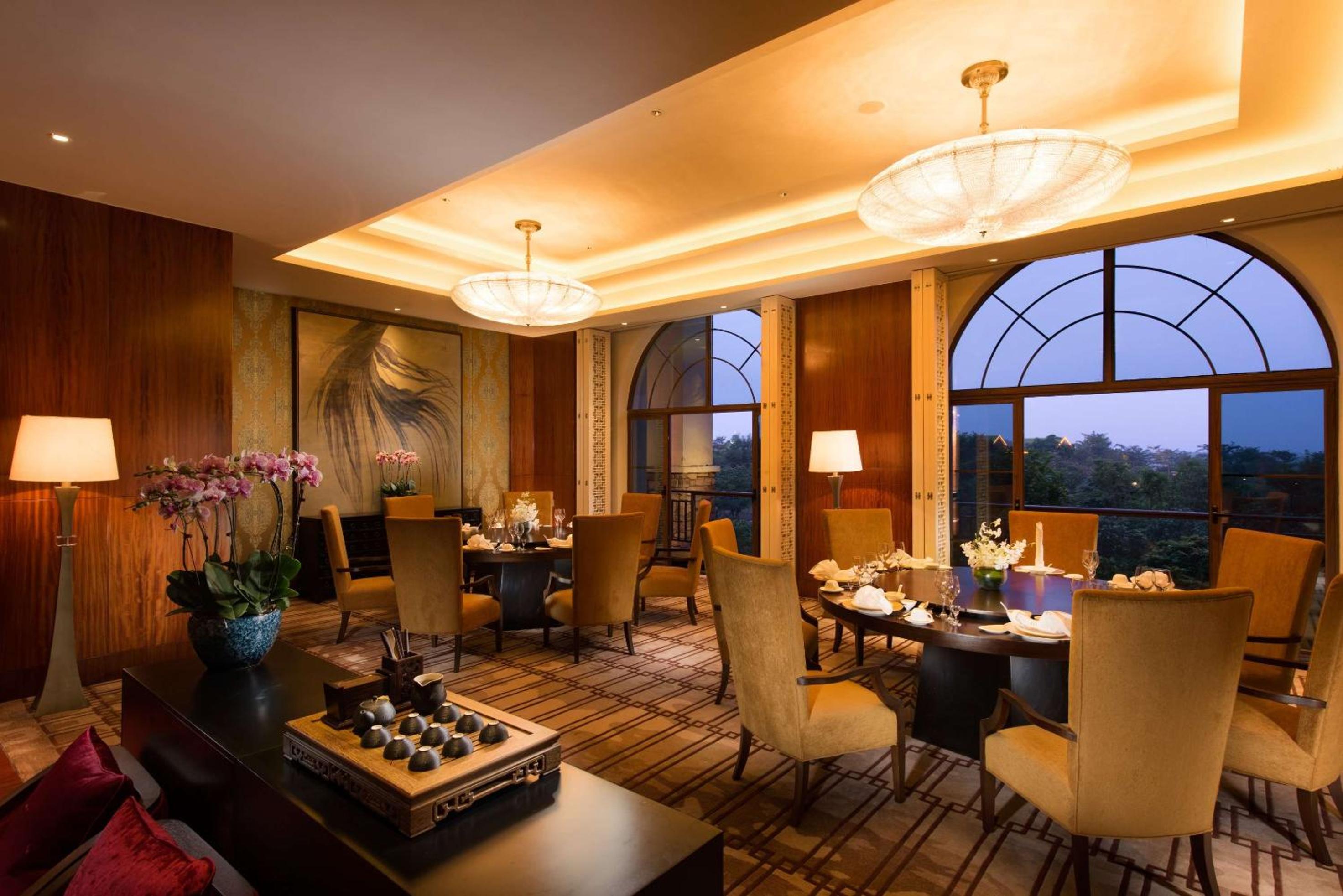 DoubleTree by Hilton Haikou Chengmai