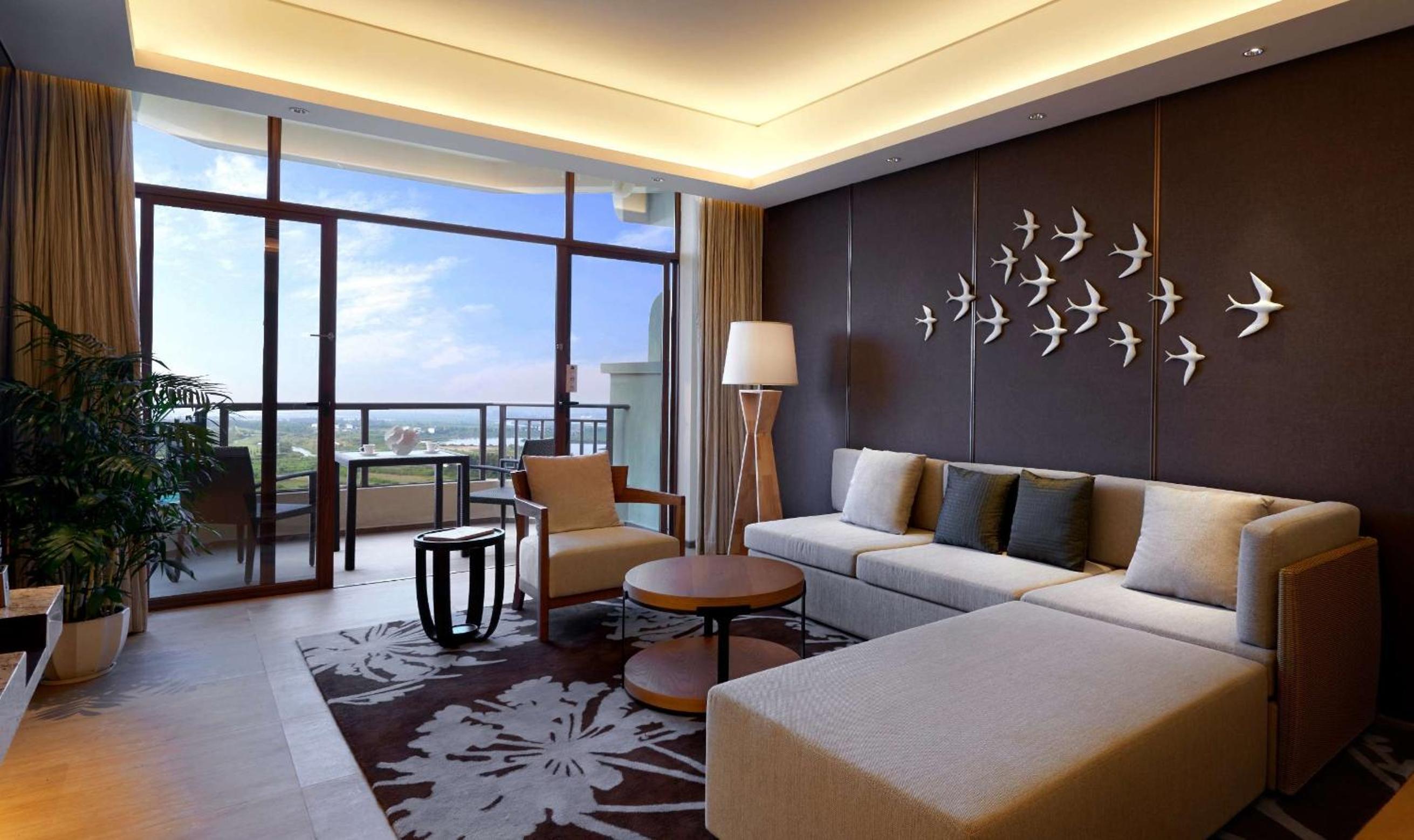 DoubleTree by Hilton Haikou Chengmai