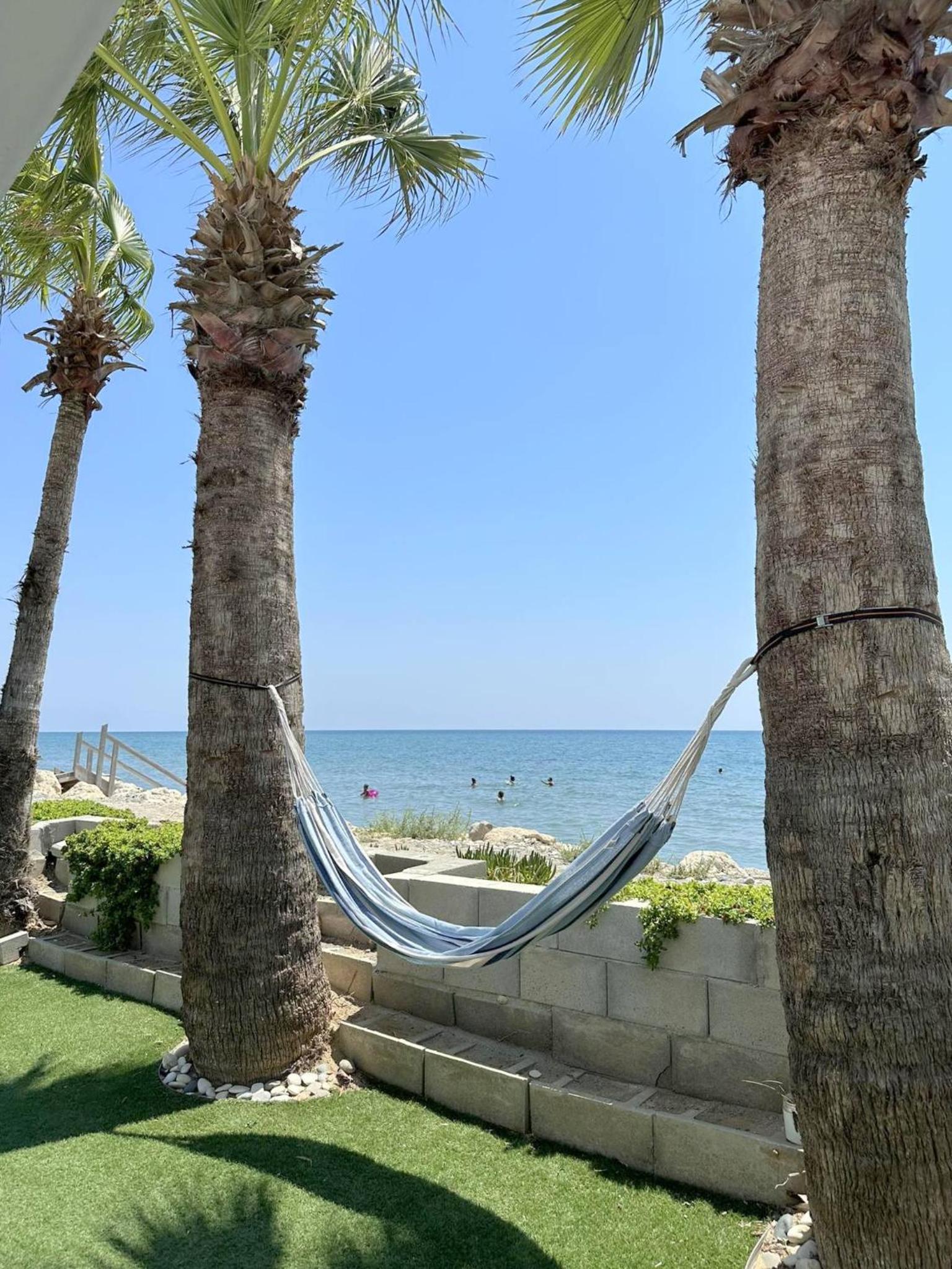 Meneou Blu Beach House*