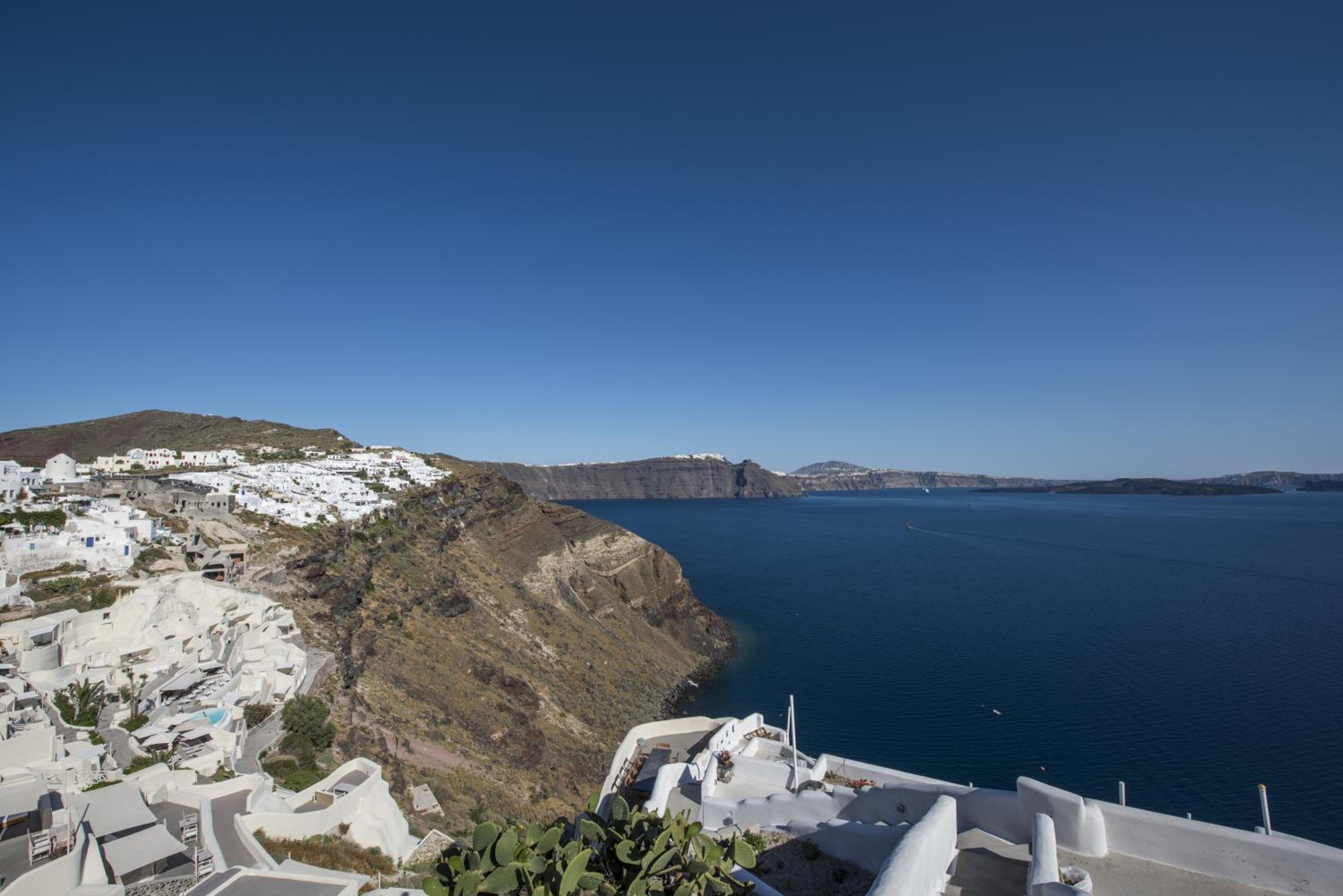 Ambition Suites photo 5