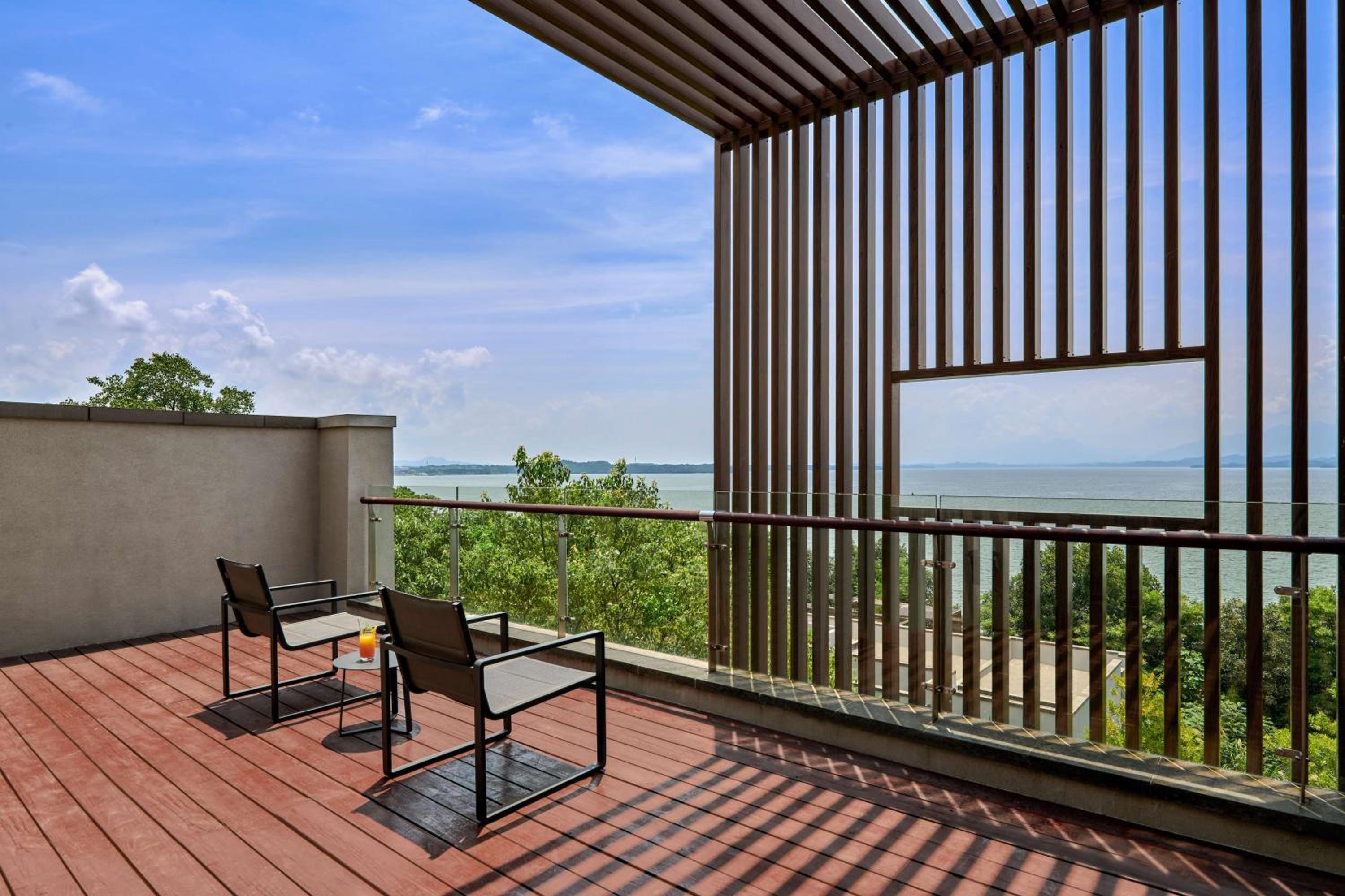 Lushan West Sea Resort, Curio Collection by Hilton - Property Image 58