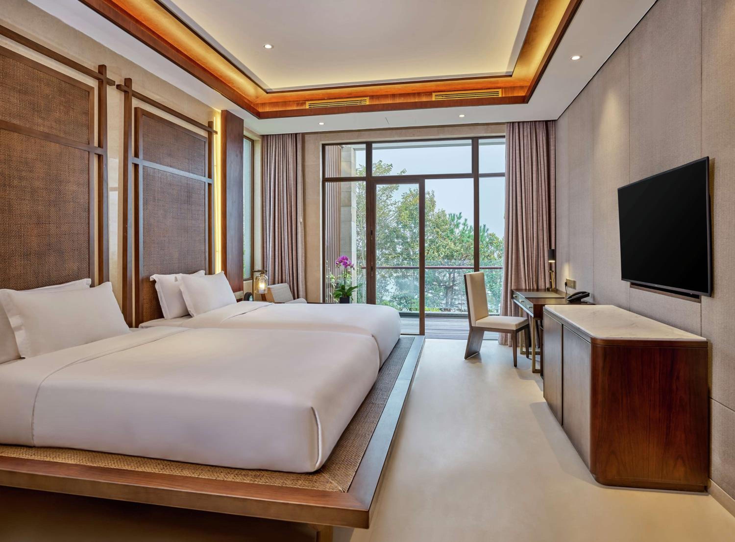 Lushan West Sea Resort, Curio Collection by Hilton - Property Image 6