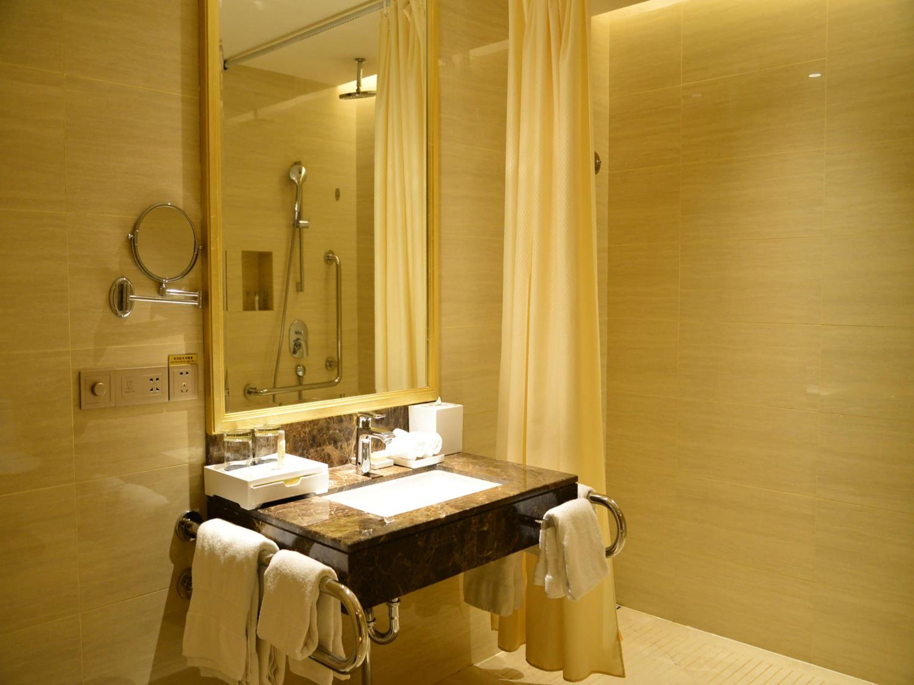 Yantai Vacations - Hilton Yantai - Property Image 2