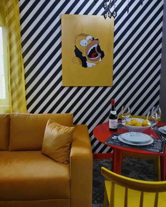 EMOJI house
