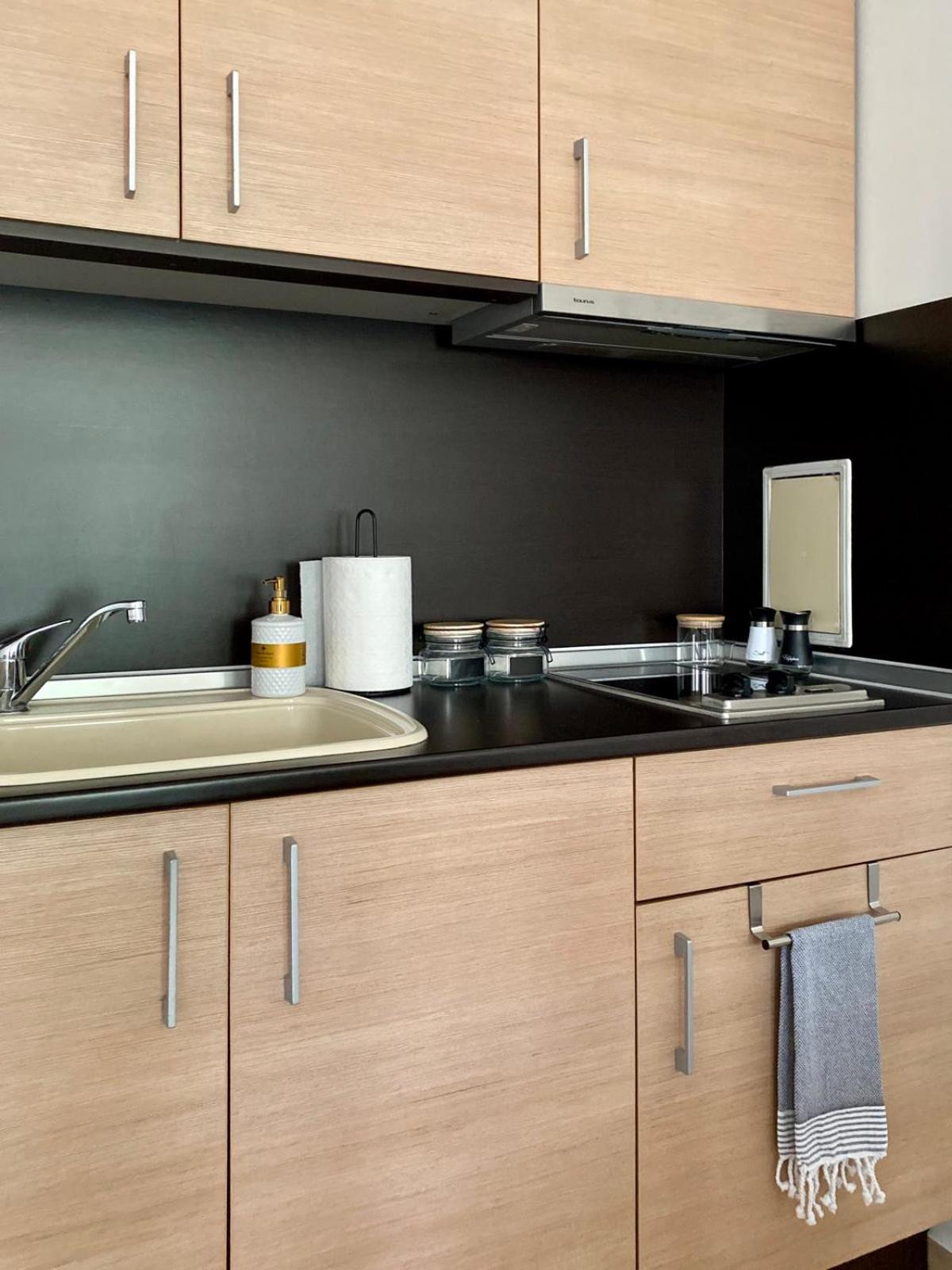 EMA Elegant Marina Apartment near Pomorie and Nesebar