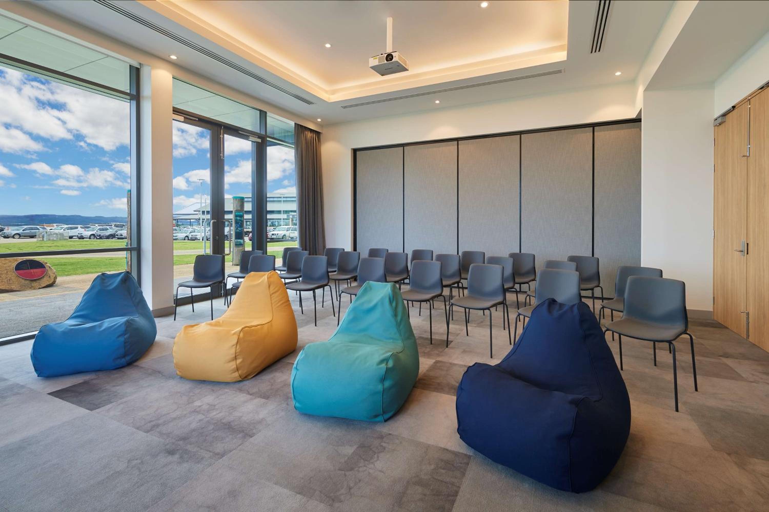 Albany Vacations - Hilton Garden Inn Albany, WA - Property Image 10