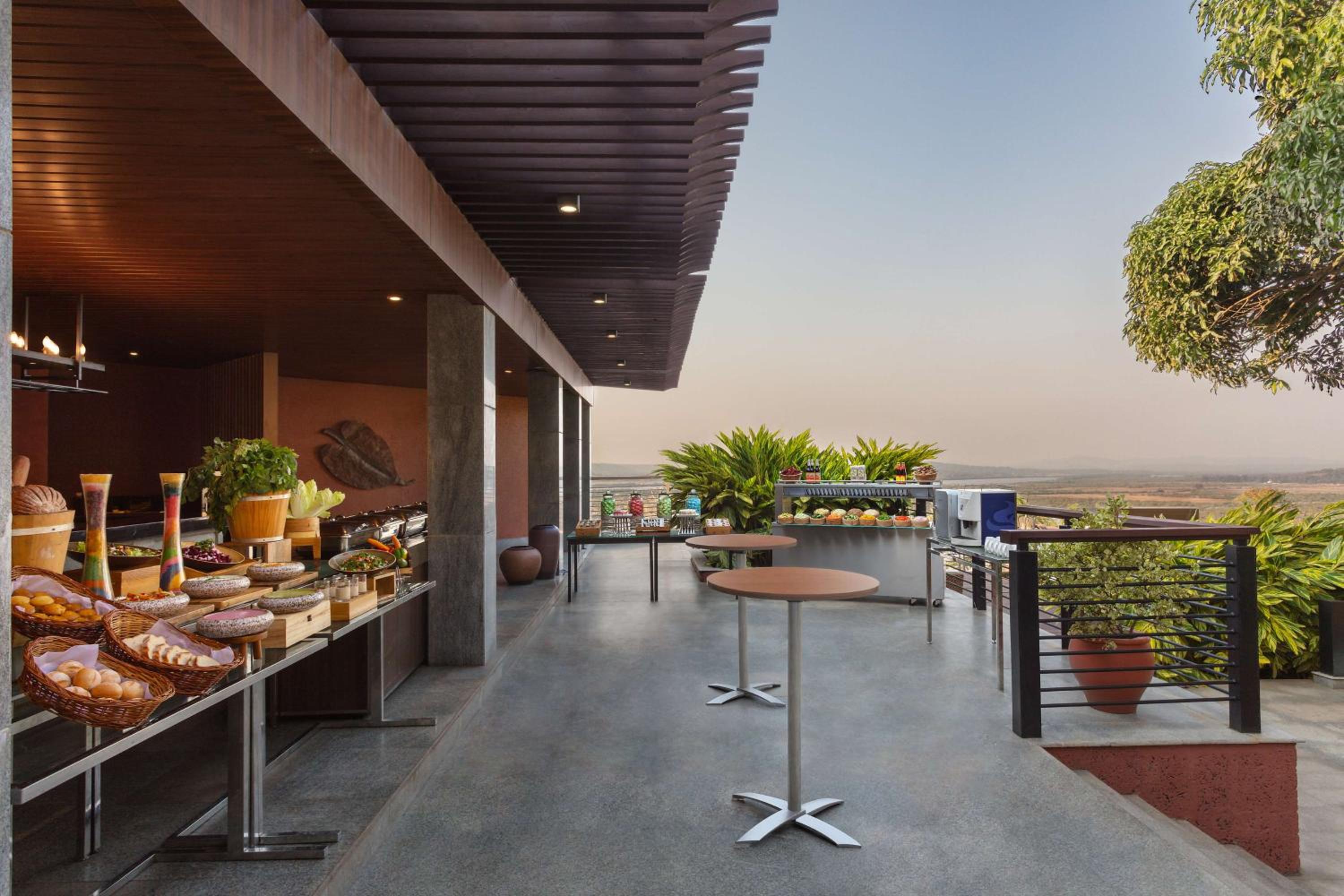 DoubleTree by Hilton Goa - Panaji