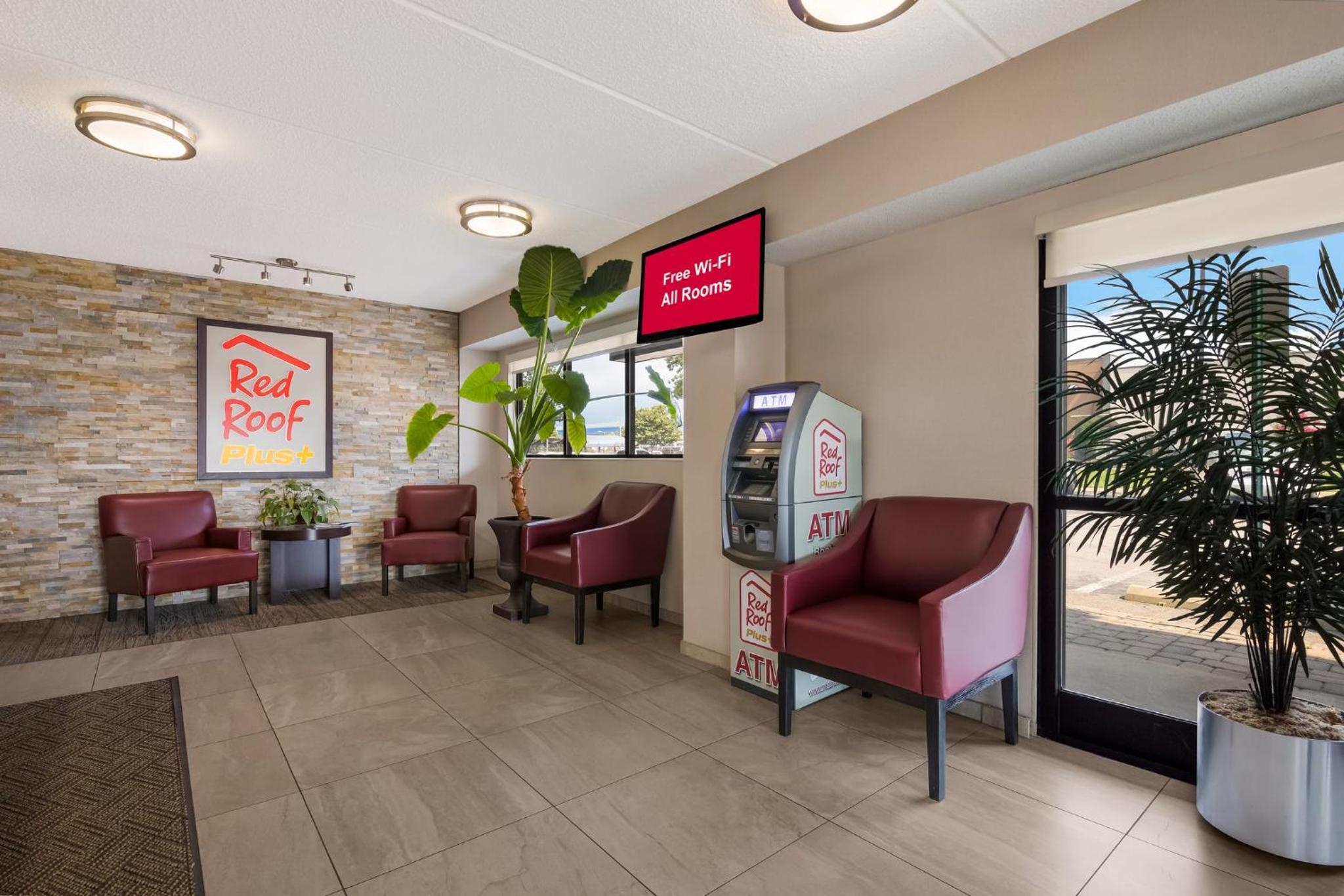 Red Roof Inn PLUS Nashville Airport - Property Image 25