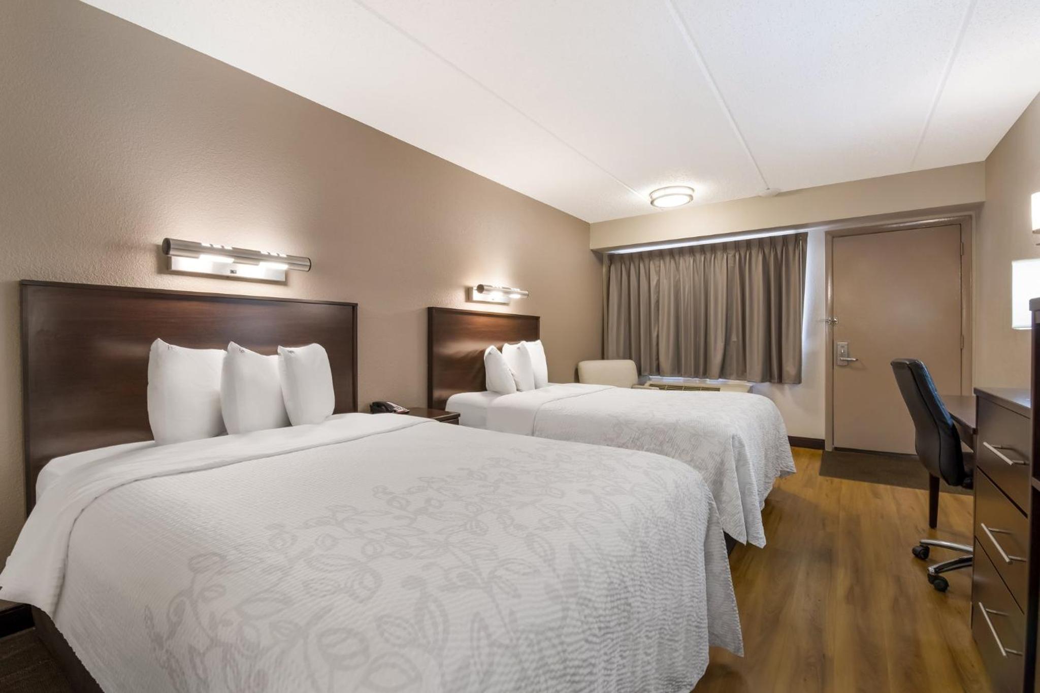Red Roof Inn PLUS Nashville Airport - Property Image 3