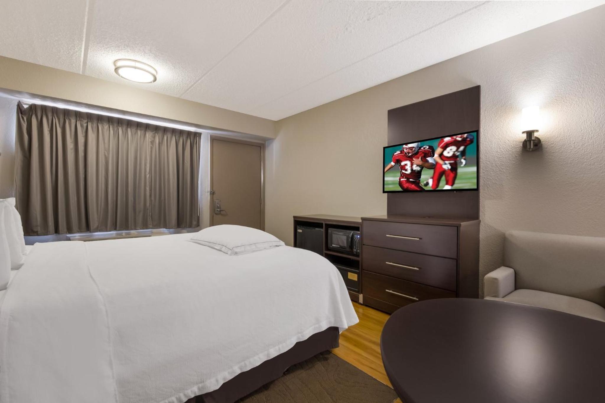 Red Roof Inn PLUS Nashville Airport - Property Image 34