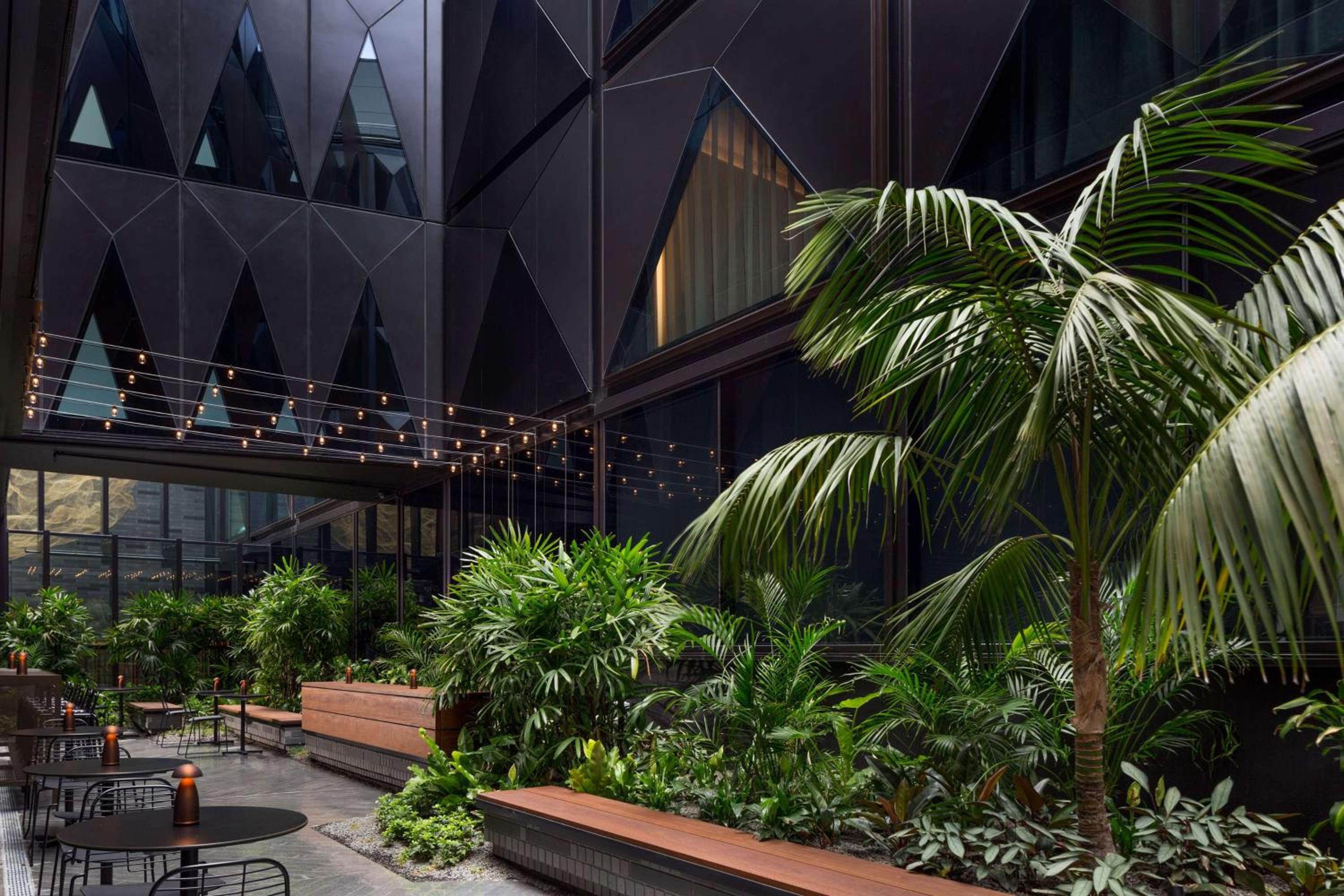 West Hotel Sydney, Curio Collection by Hilton-3