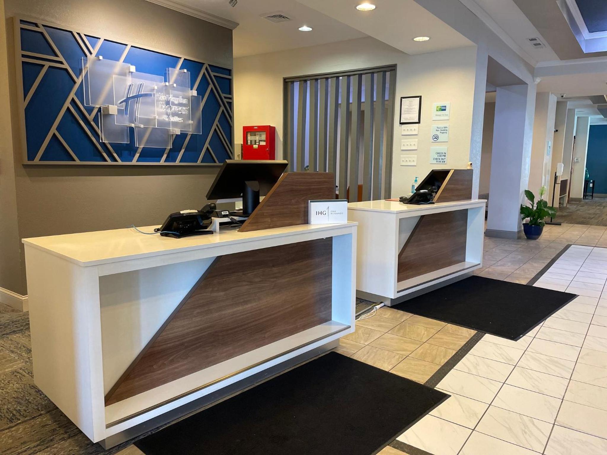Montgomery Vacations - Holiday Inn Express and Suites Montgomery, an IHG Hotel - Property Image 47
