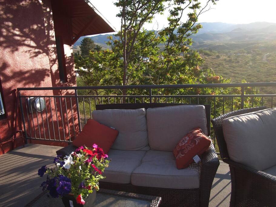 The Clarkdale Lodge 202 view 3