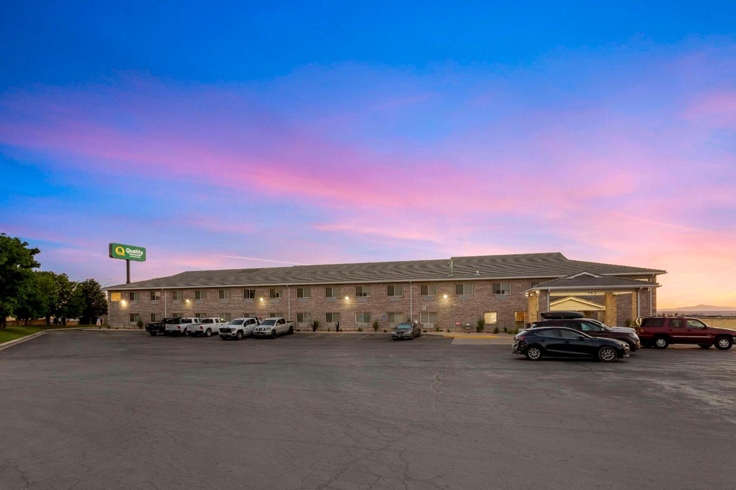 Richfield Vacations - Quality Inn  Suites Fillmore I-15 - Property Image 3
