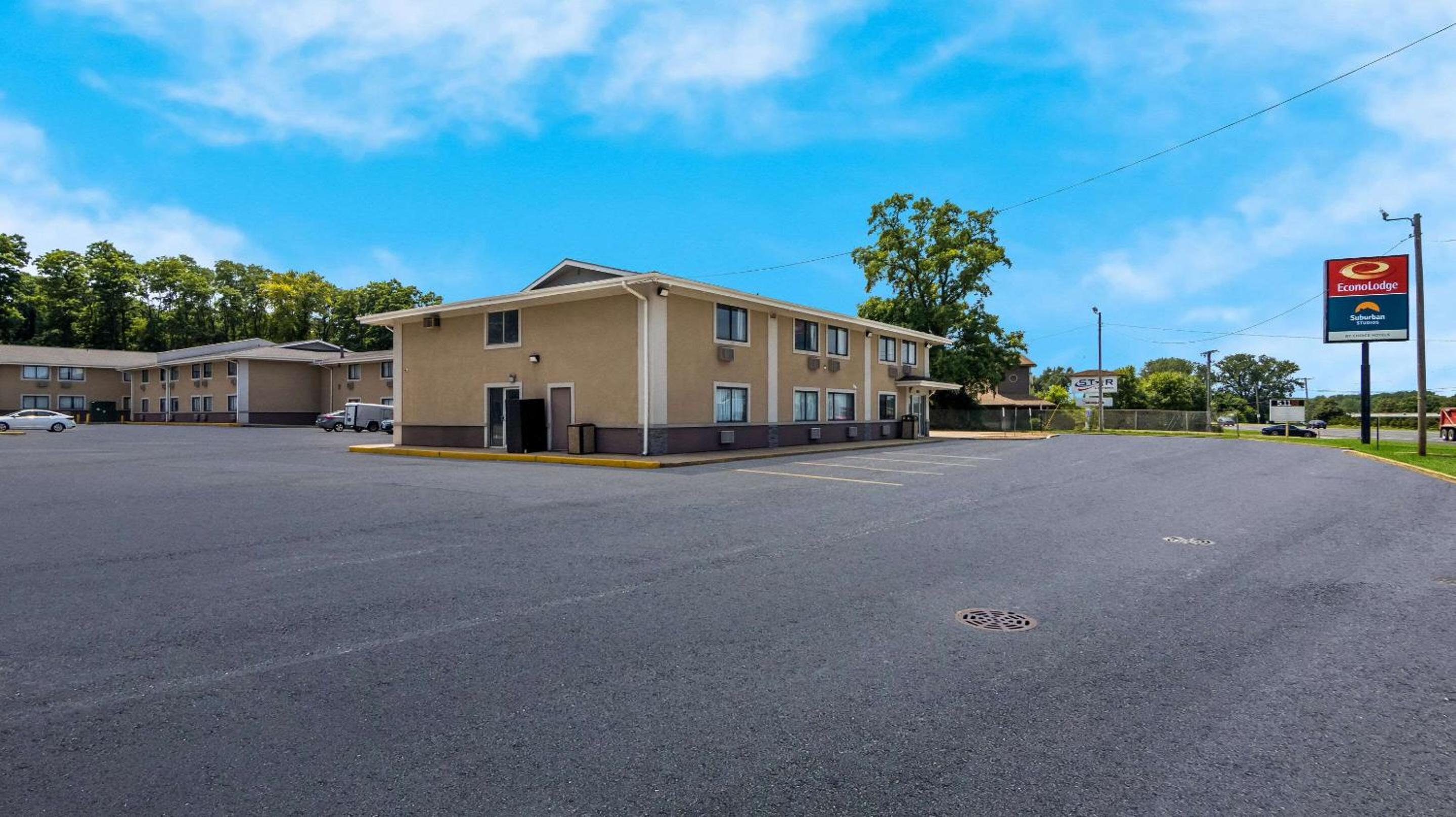Econo Lodge Portage, Photo 20