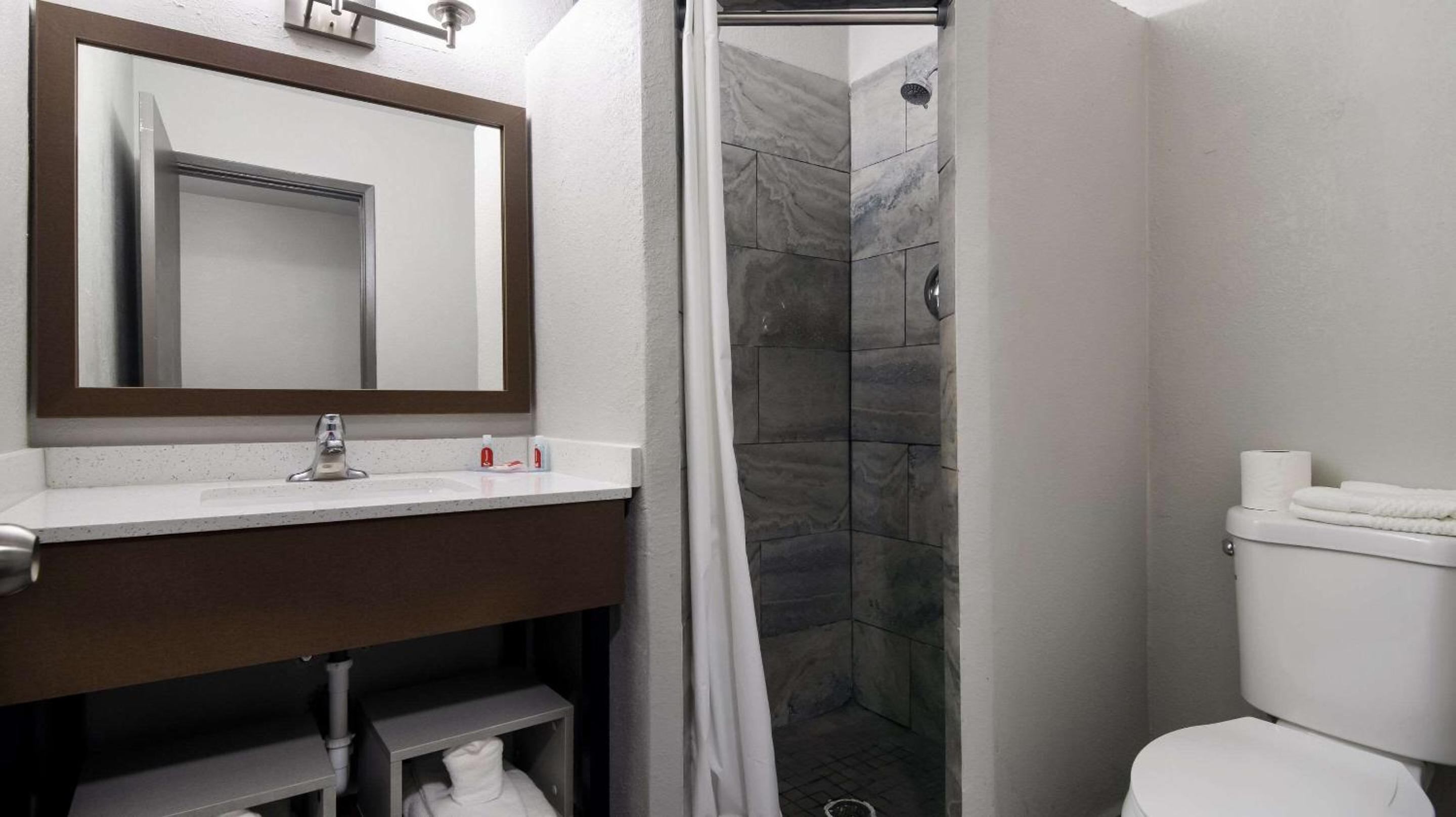 Econo Lodge Portage, Photo 6