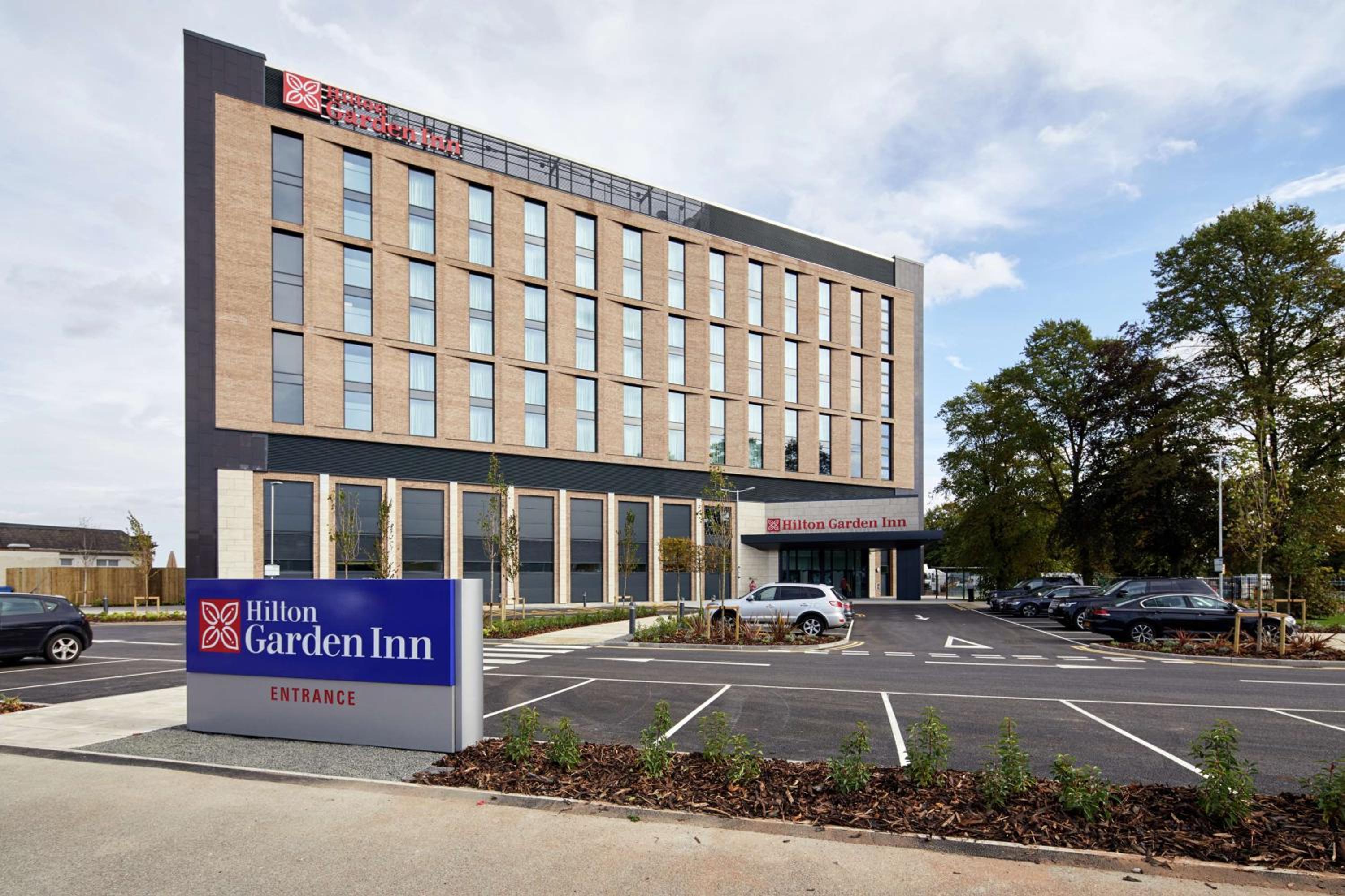 Doncaster Vacations - Hilton Garden Inn Doncaster Racecourse - Property Image 1