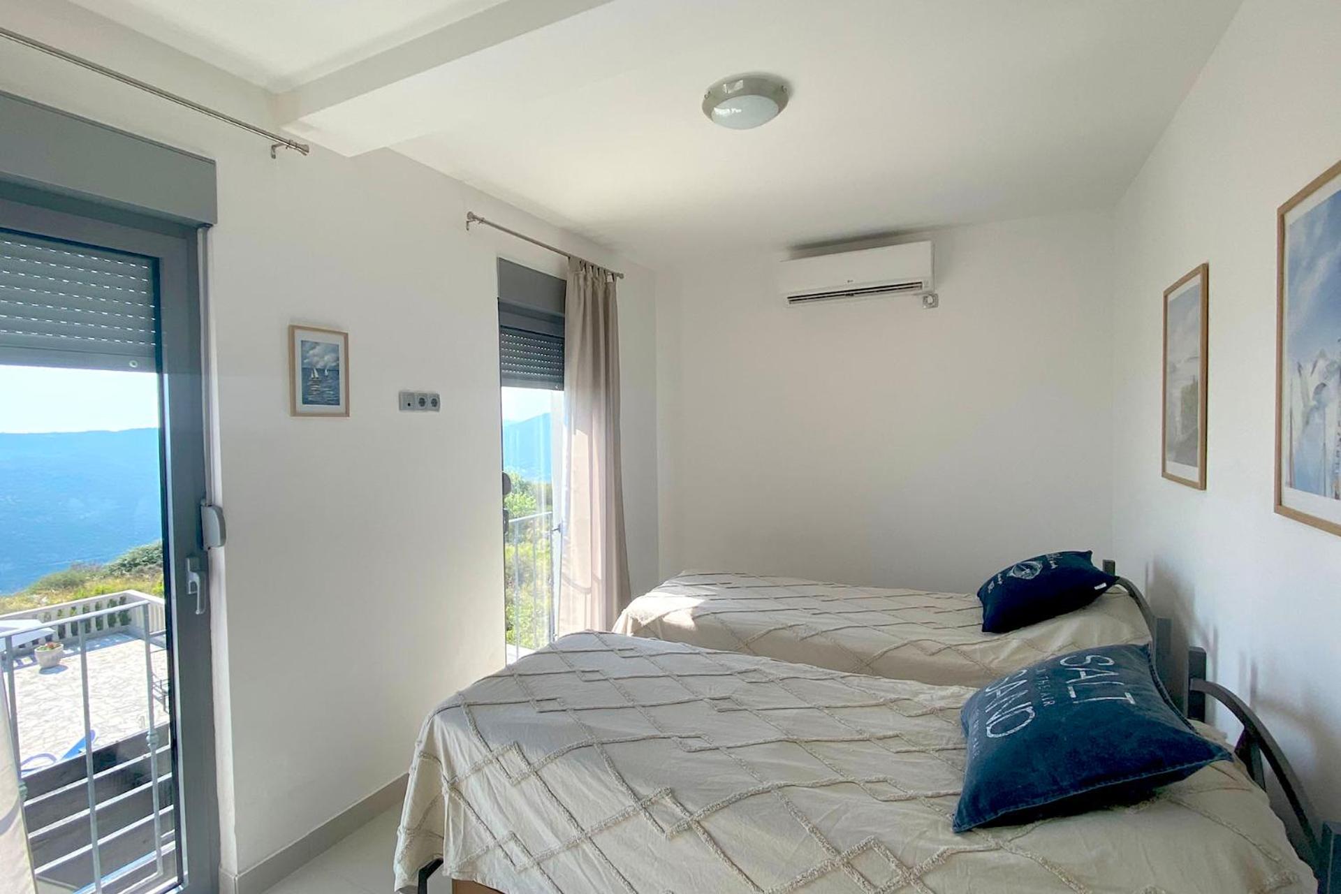 Luxury Villa Lule with private pool near Dubrovnik