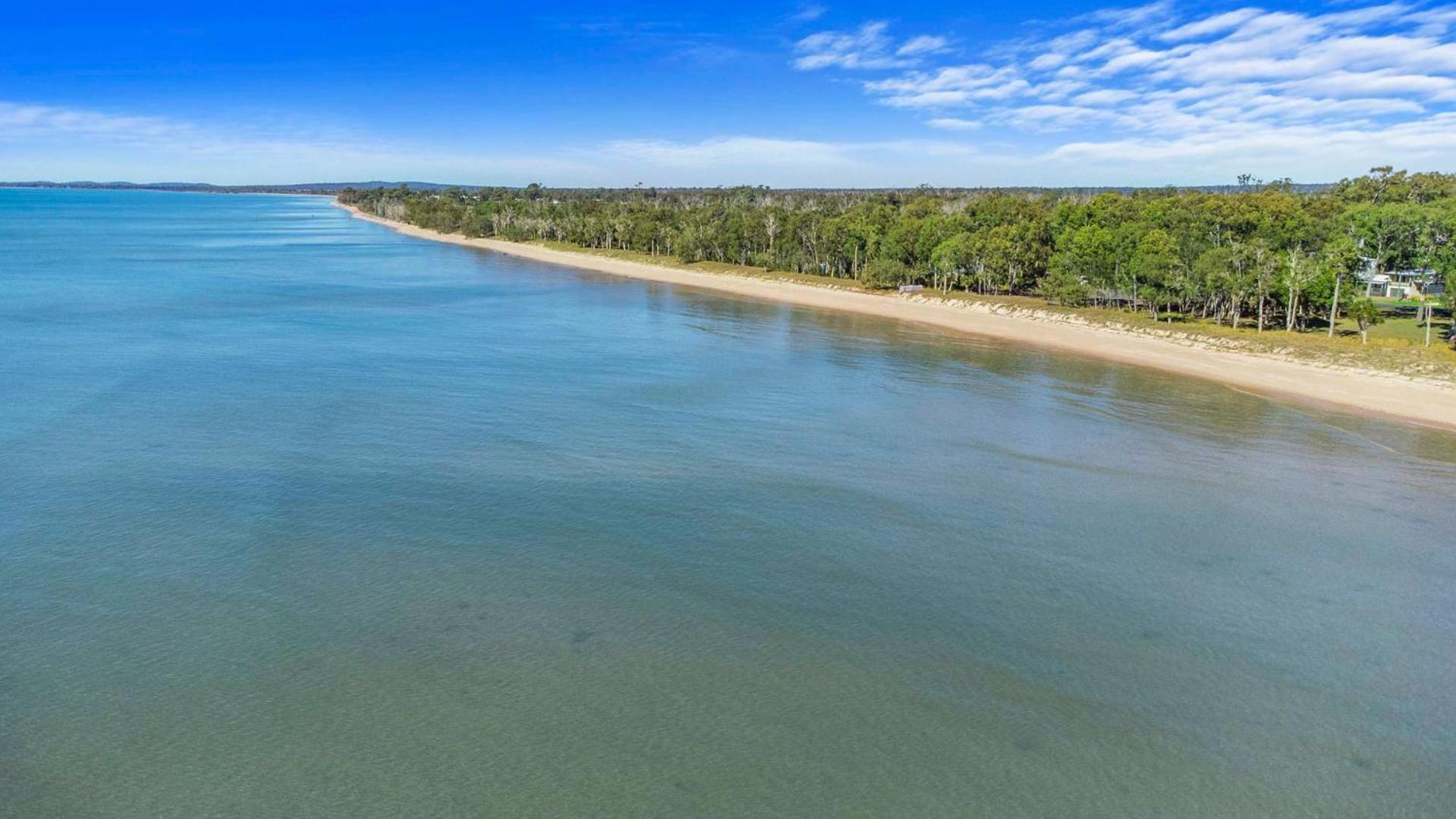 OceanViews on Burrum Whole