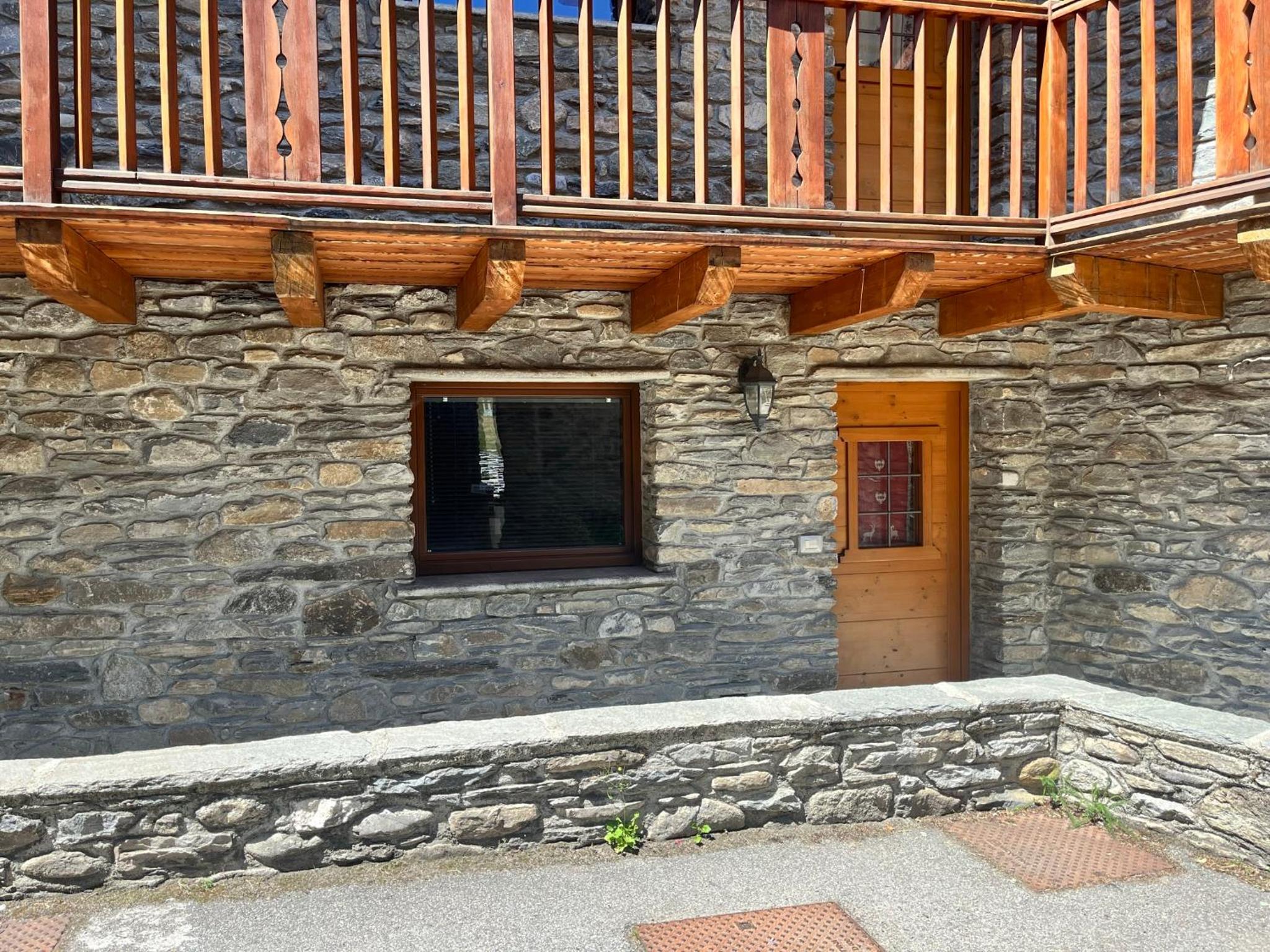 Champex Apartments