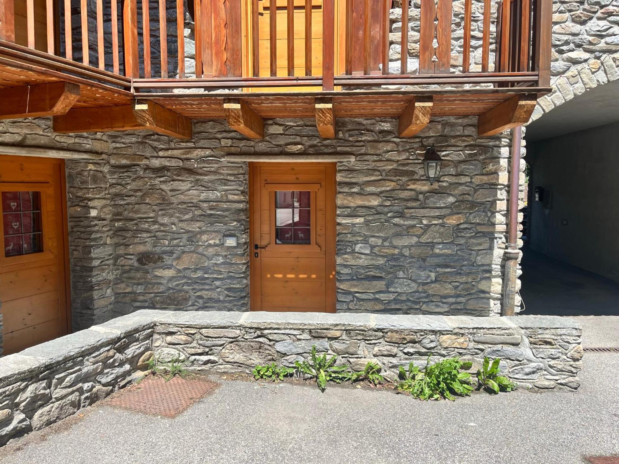 Champex Apartments