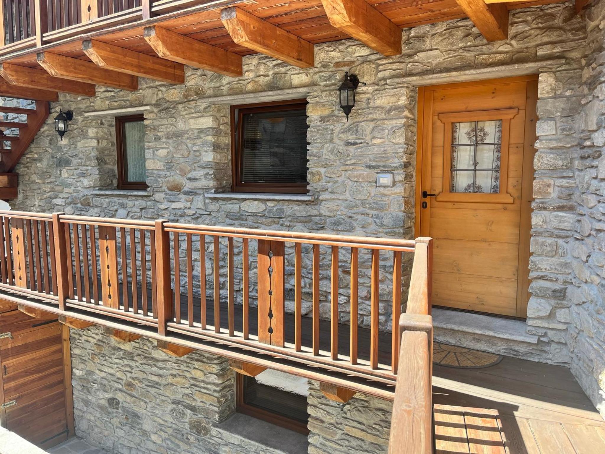 Champex Apartments