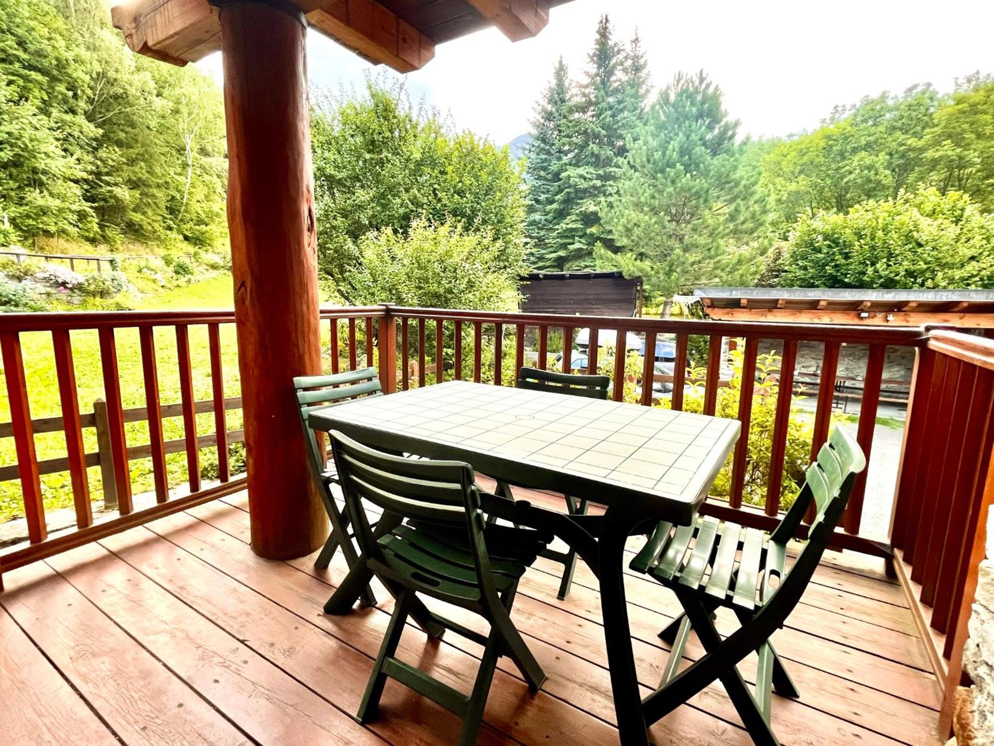 Champex Apartments