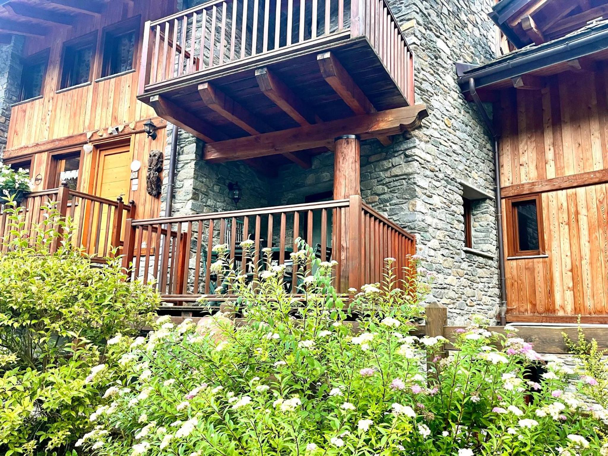 Champex Apartments