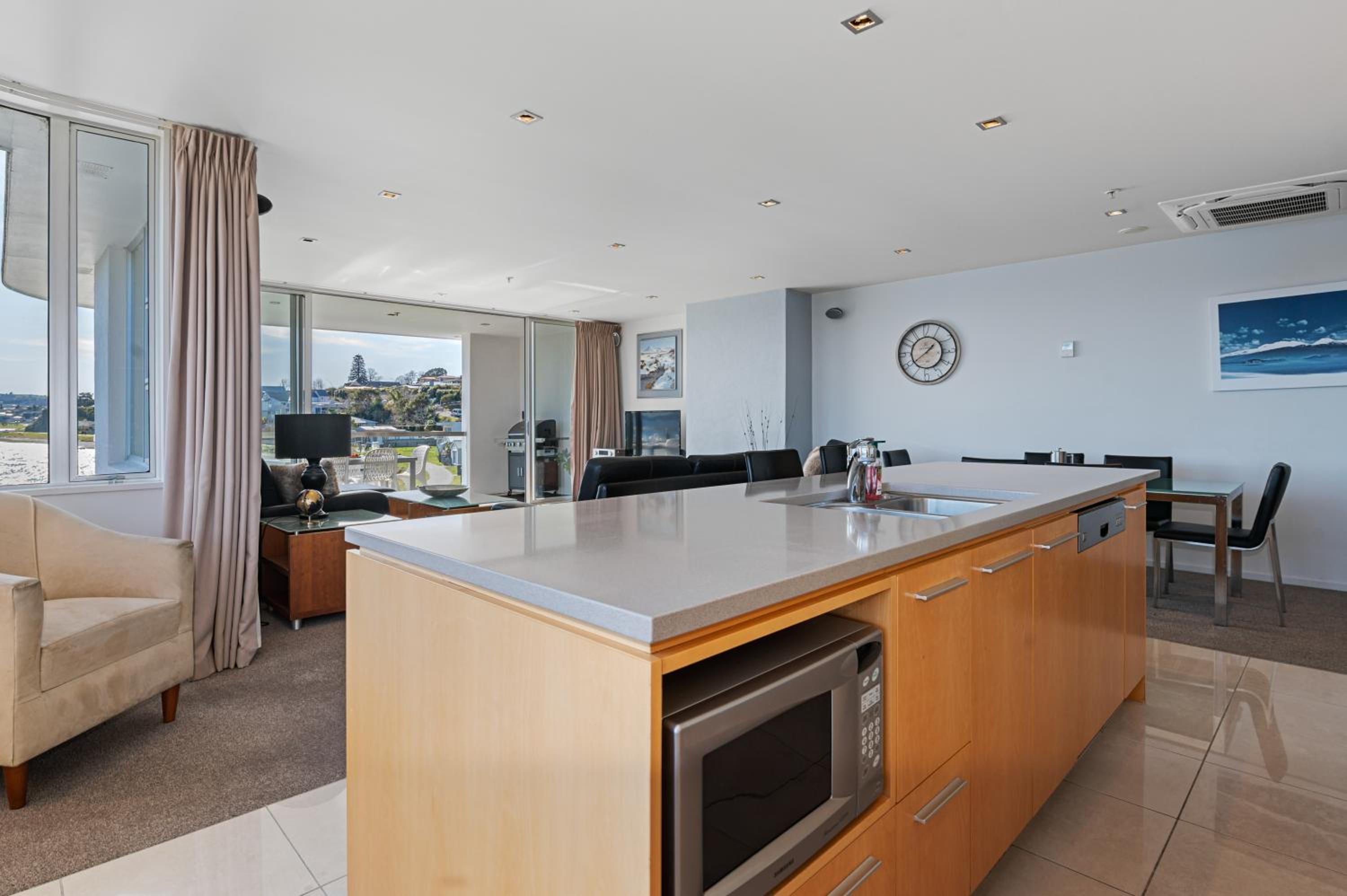 Waimahana Apartment 8