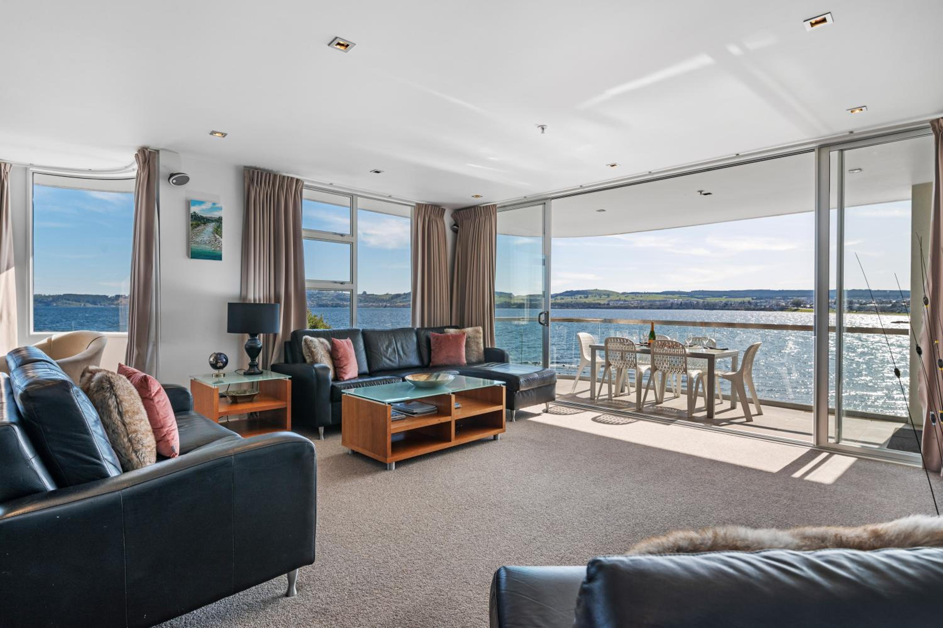 Waimahana Apartment 8
