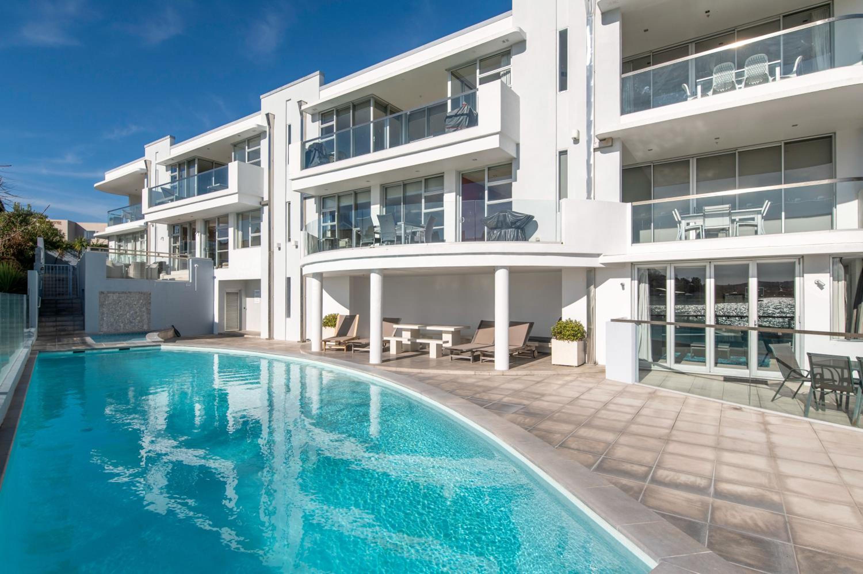 Waimahana Apartment 8