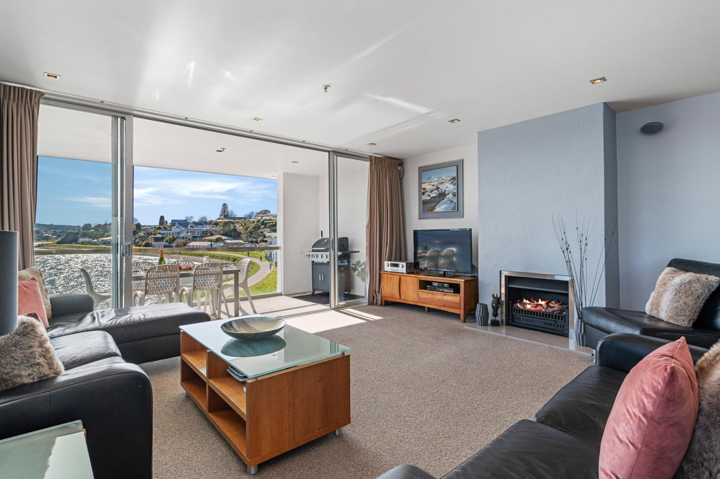 Waimahana Apartment 8
