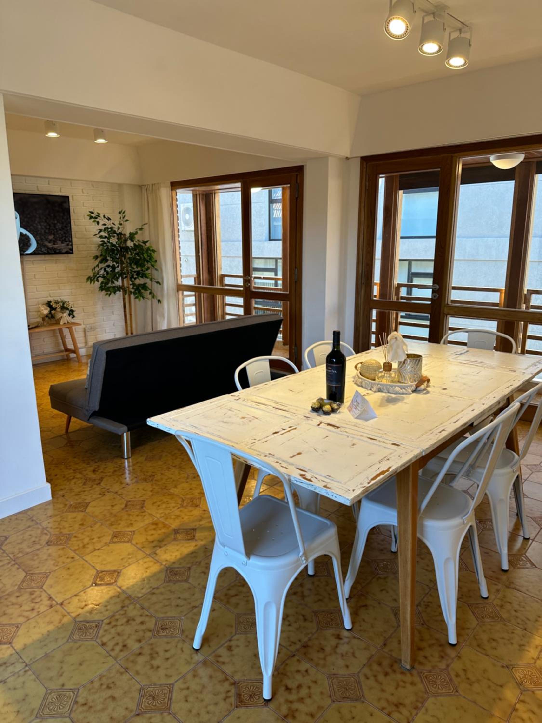 Lujo Junto al Mar - Cochera y Terraza Privada